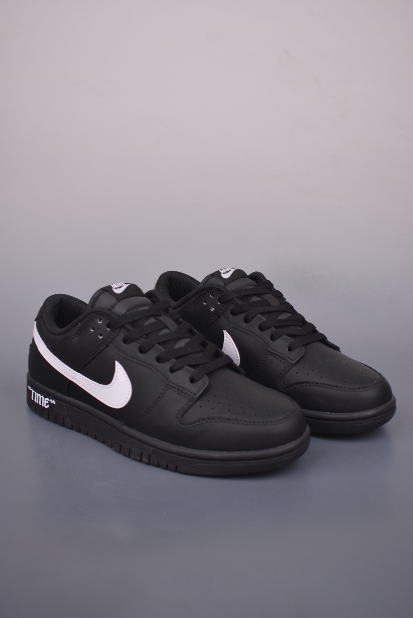 Nike SB Dunk Low Time Collab Black and White Sneakers HF5441-100 Men's 1 i1754604897909 6102 0 0