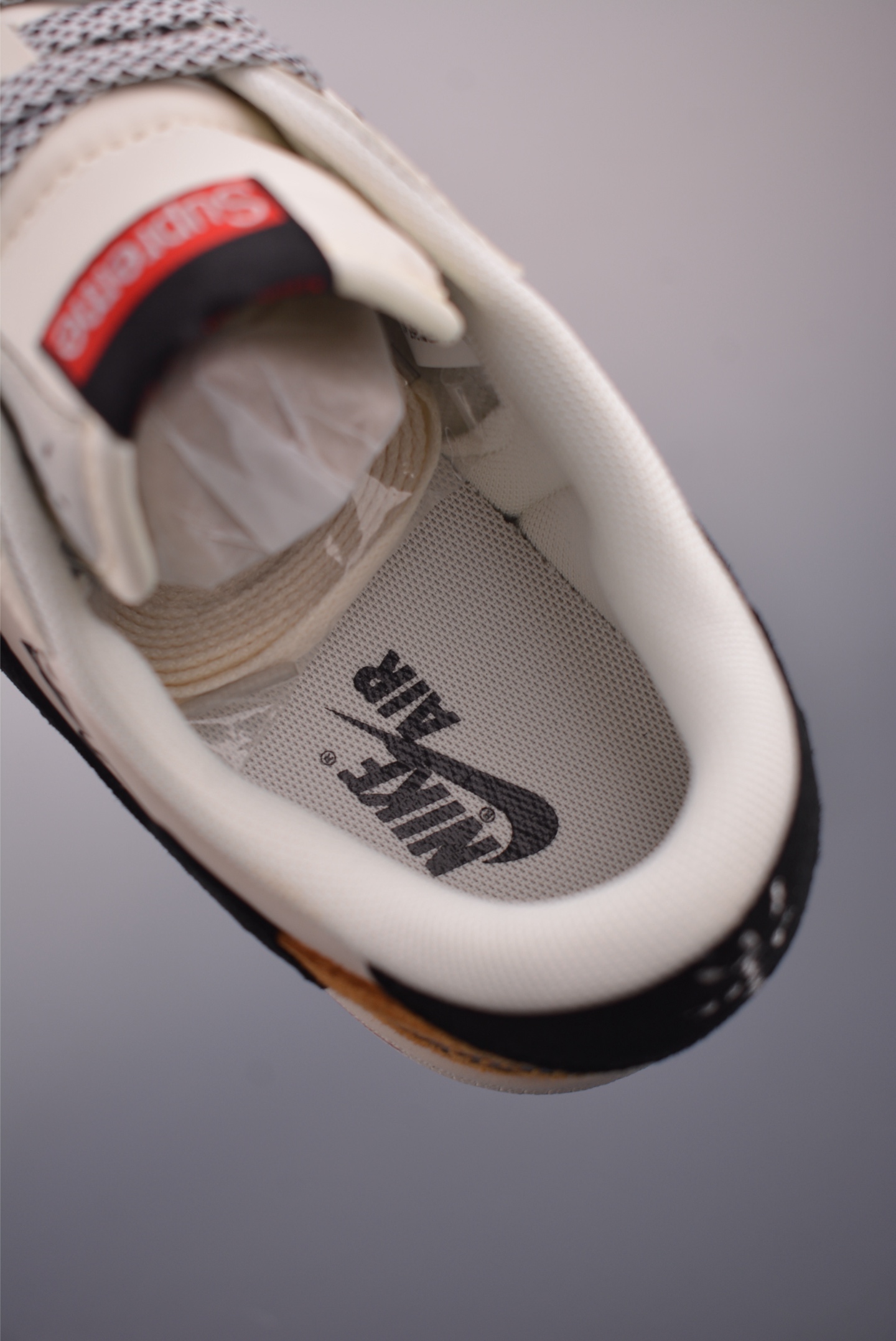 Fragment x Travis Scott x Supreme Air Jordan 1 Low - Limited Edition Sneakers 10 i1754604996229 5857 0 8