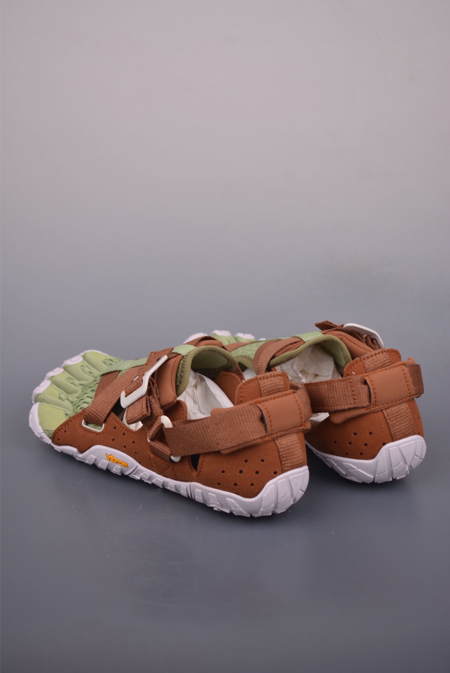 Vibram SUICOKE LOW-CUT 五指鞋 忍者分趾弹力运动户外健身袜鞋 S20MlC1