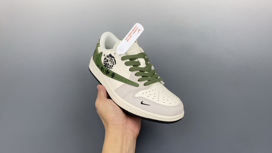 Fragment x Travis Scott x Louis Vuitton Air Jordan 1 Low 13 Fragment x Travis Scott x Louis Vuitton Air Jordan 1 Low