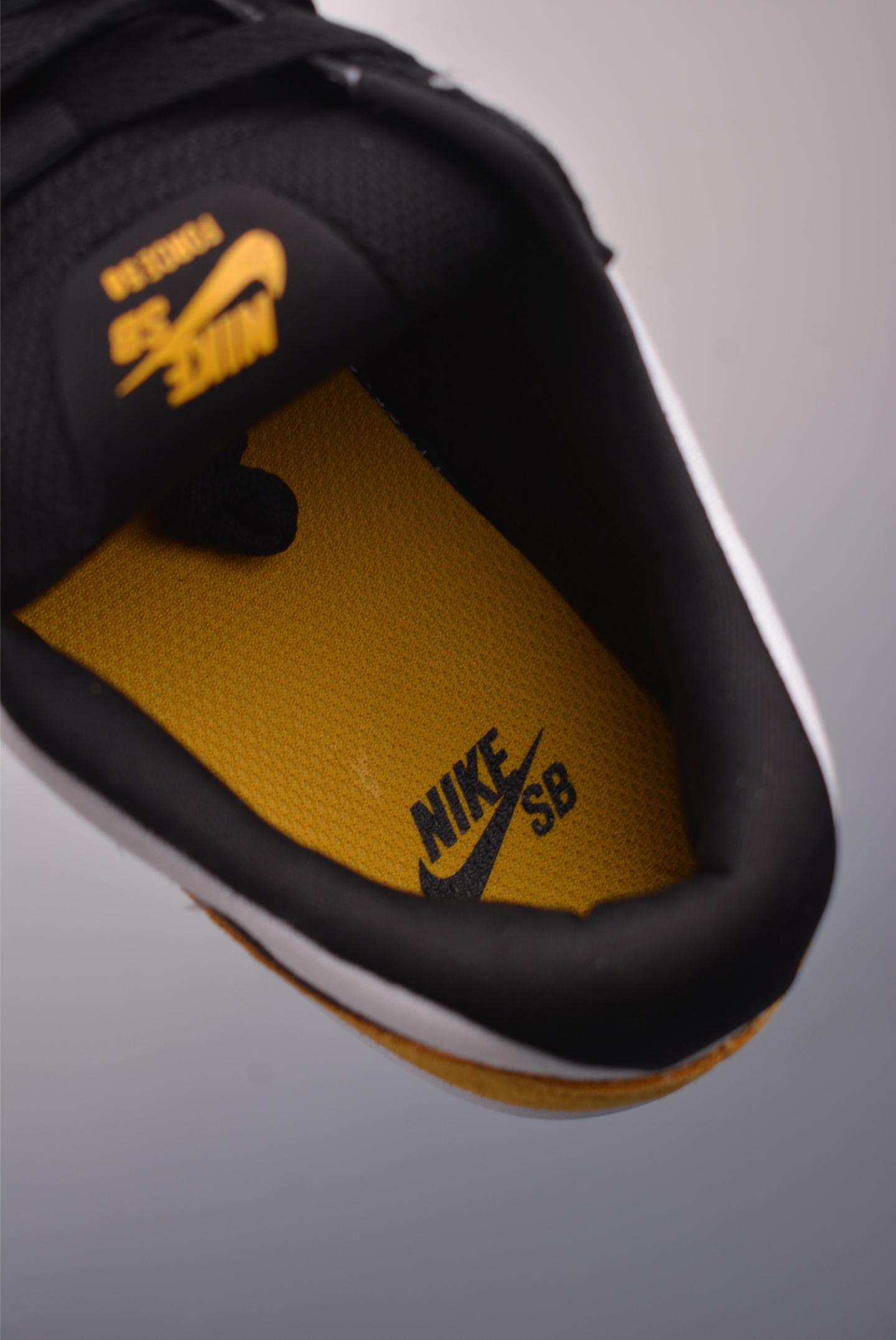 Nike SB Force 58 Skate Shoes - Durable, Flexible, and Classic Basketball Style 9 i1754689297943 8821 0 8