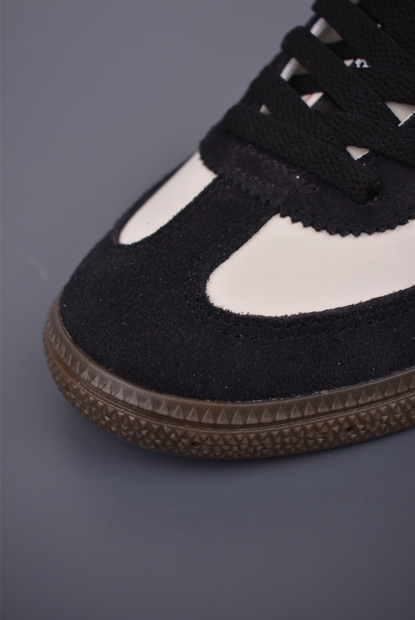 Adidas Originals Spezial Sneakers - Classic Style, Modern Comfort 6 i1754692984511 3670 0 5