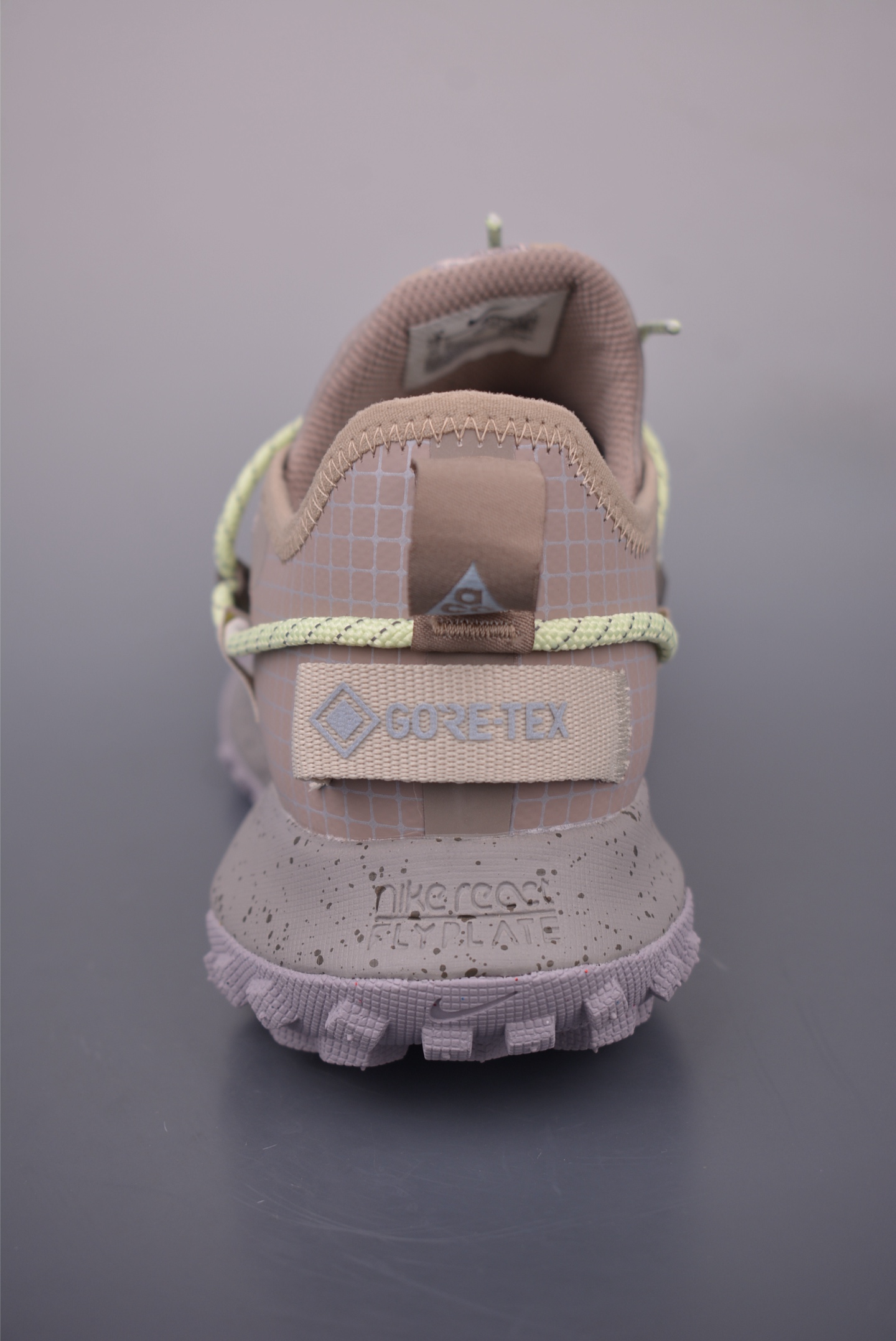 Nike ACG Mountain Fly Low GTX SE Outdoor Hiking Trail Running Shoes 5 i1754693297286 5214 0 3