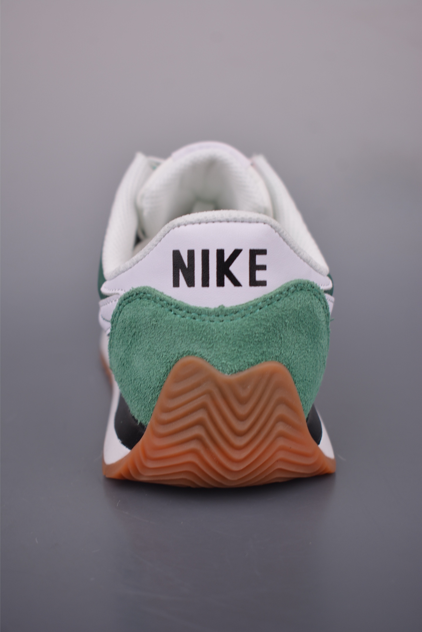 Nike Pacific 舒适百搭 华夫低帮运动鞋 HQ2052