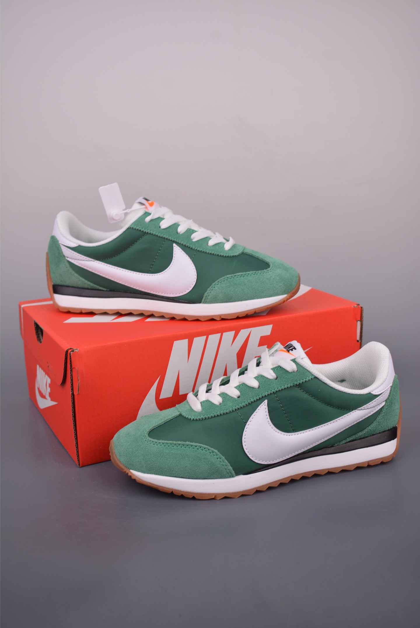 Nike Pacific 舒适百搭 华夫低帮运动鞋 HQ2052