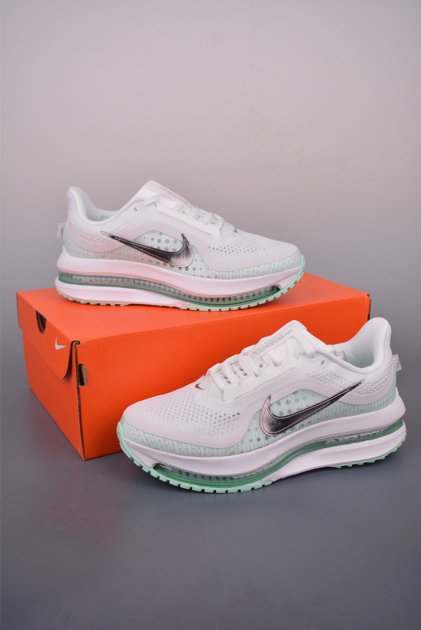 Nike Pegasus Premium: Cushioned, Breathable Running Shoes - Ultimate Comfort 5 i1754773283683 9500 0 4