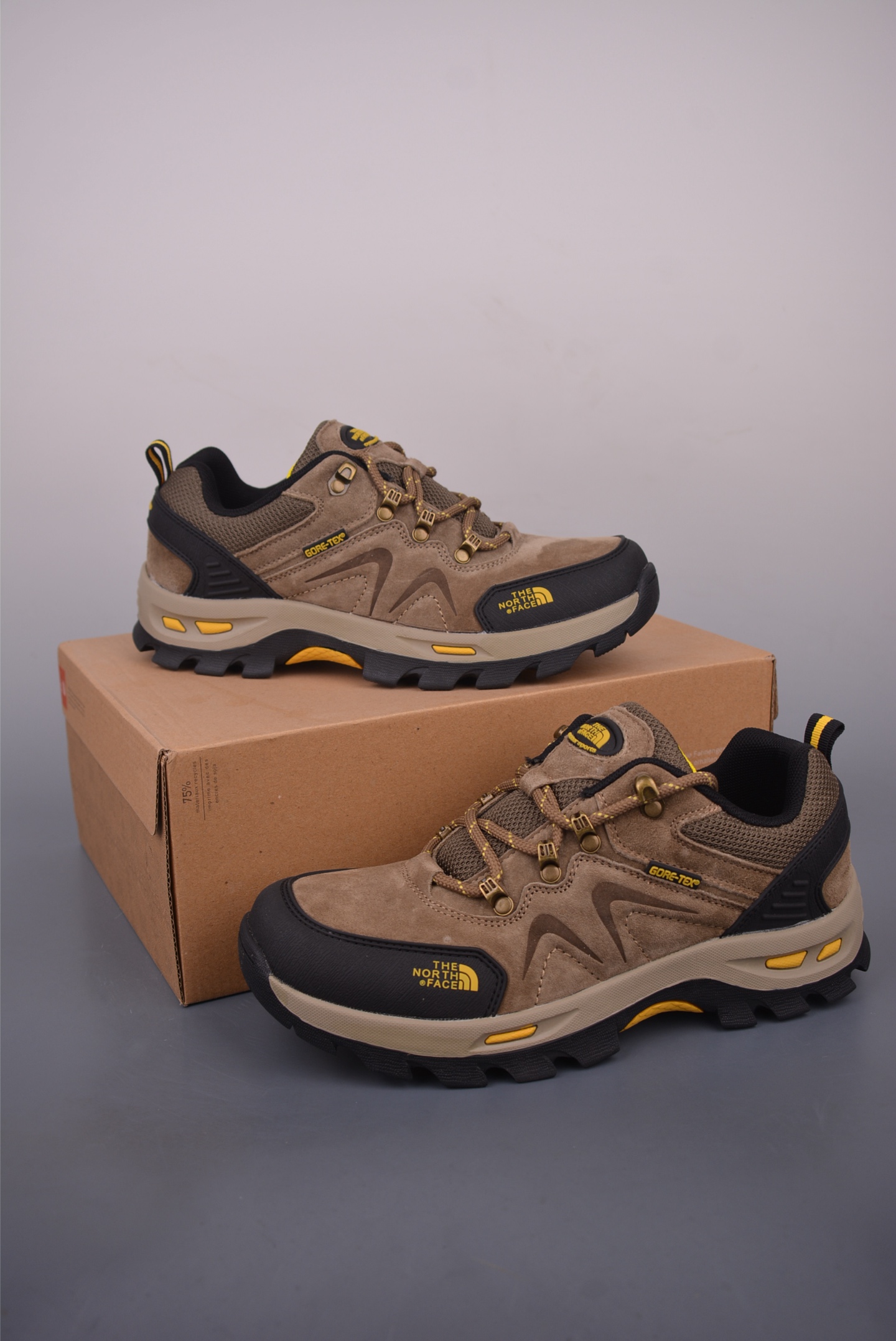 The North Face Men's Waterproof Leather Hiking Shoes - Durable & Comfortable 6 i1754773872706 9559 0 4