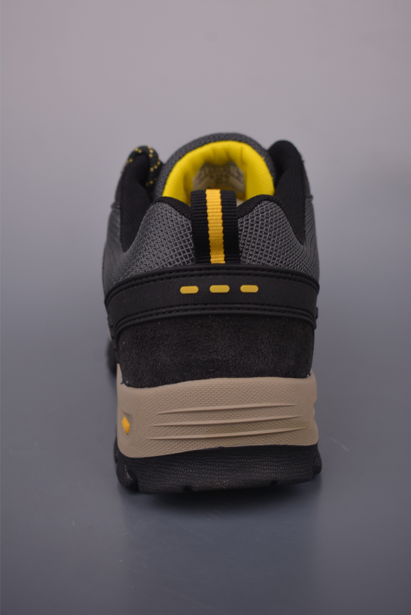 The North Face Men's Hiking Shoes - Durable Leather, Vibram Sole, Outdoor Ready 5 i1754773965027 7314 0 3