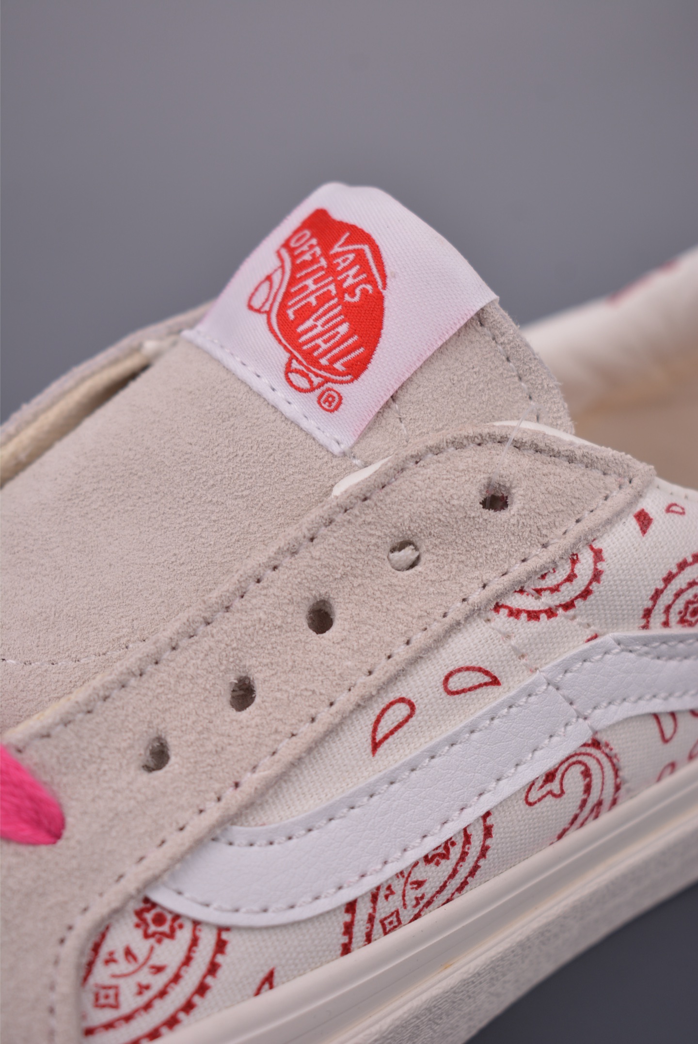 Vans Sk8-Low White Paisley Casual Canvas Shoes, Retro Style Pink Accents 7 i1754774545080 9595 0 6