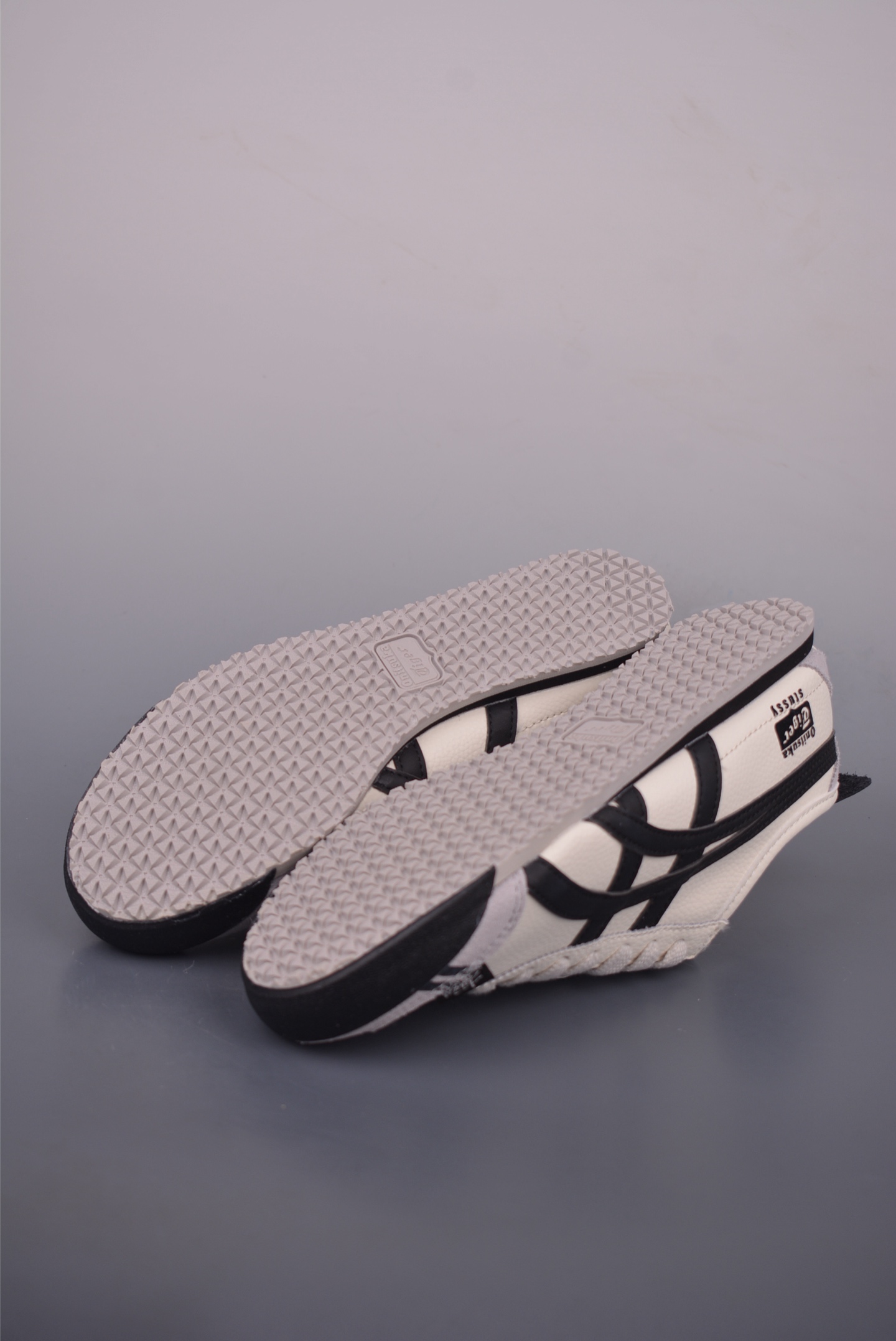 Onitsuka Tiger Mexico 66 Cream/Black Leather Sneakers Unisex Style 3 i1754856888636 2779 0 2