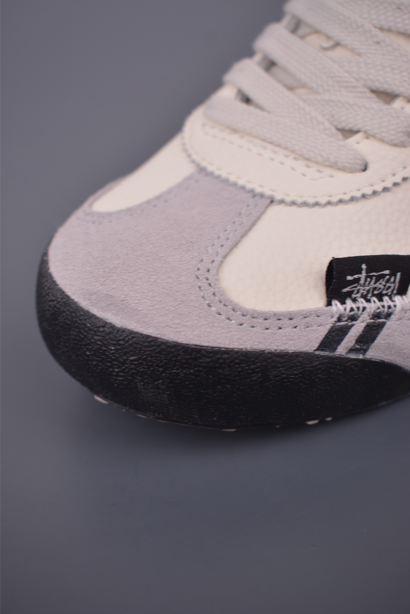 Onitsuka Tiger Mexico 66 Cream/Black Leather Sneakers Unisex Style 6 i1754856895241 9201 0 5