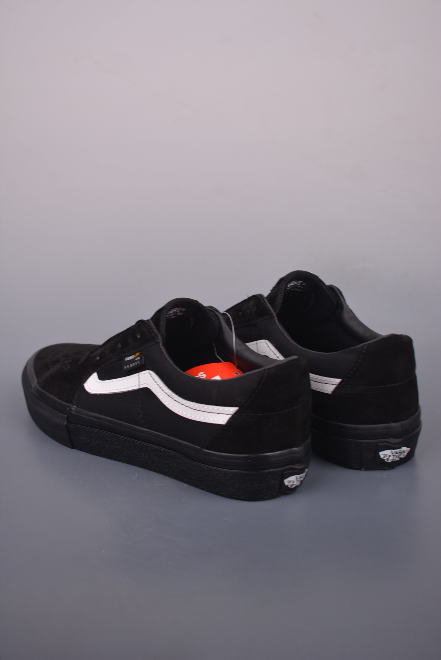 Vans Sk8-Low Black and White Classic Suede Canvas Retro Skate Shoes 3 i1754861766444 1147 0 1