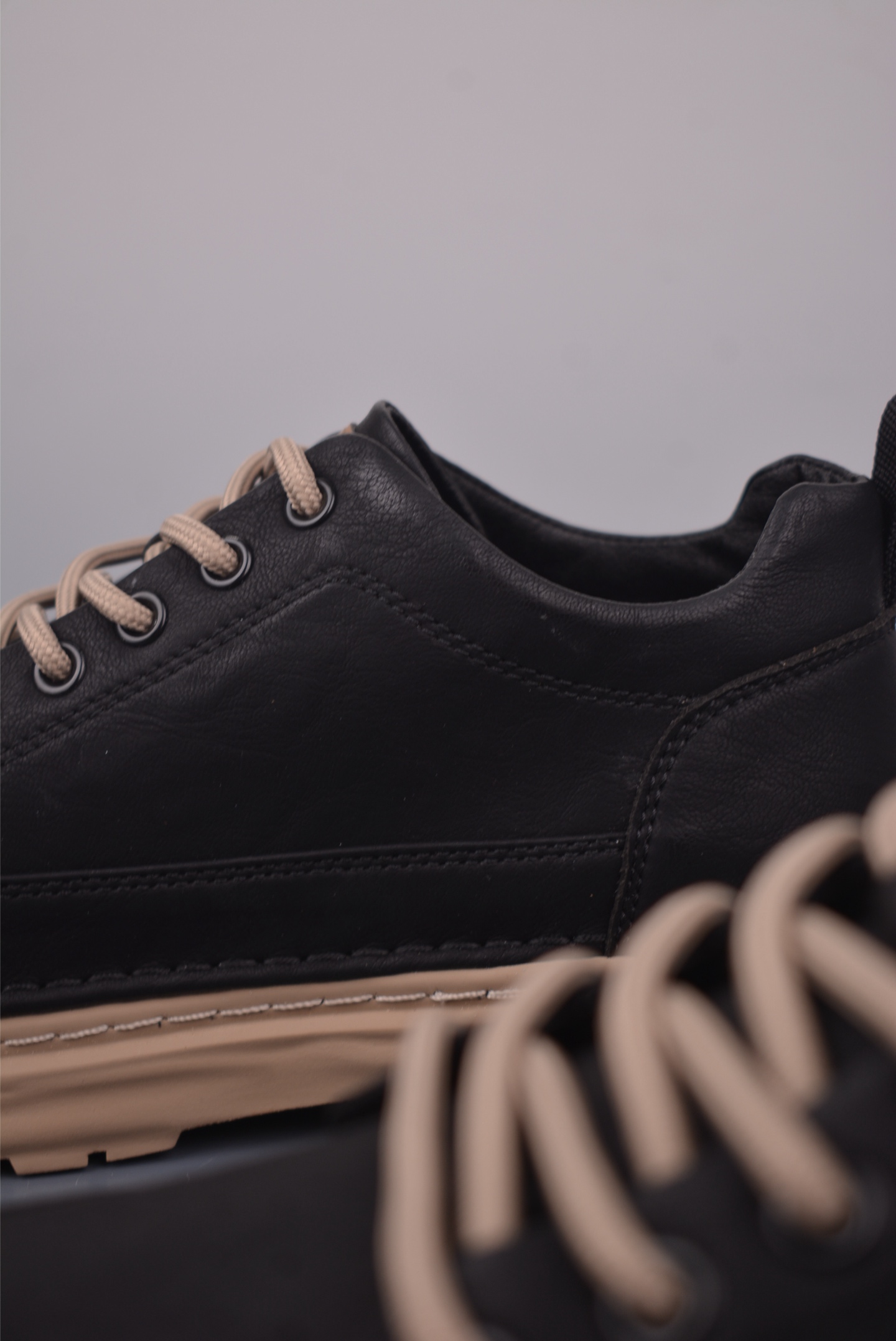 CAT Men's Casual Leather Shoes Breathable Outdoor Summer Oxford Ankle Boots 8 i1754861802668 1546 0 7