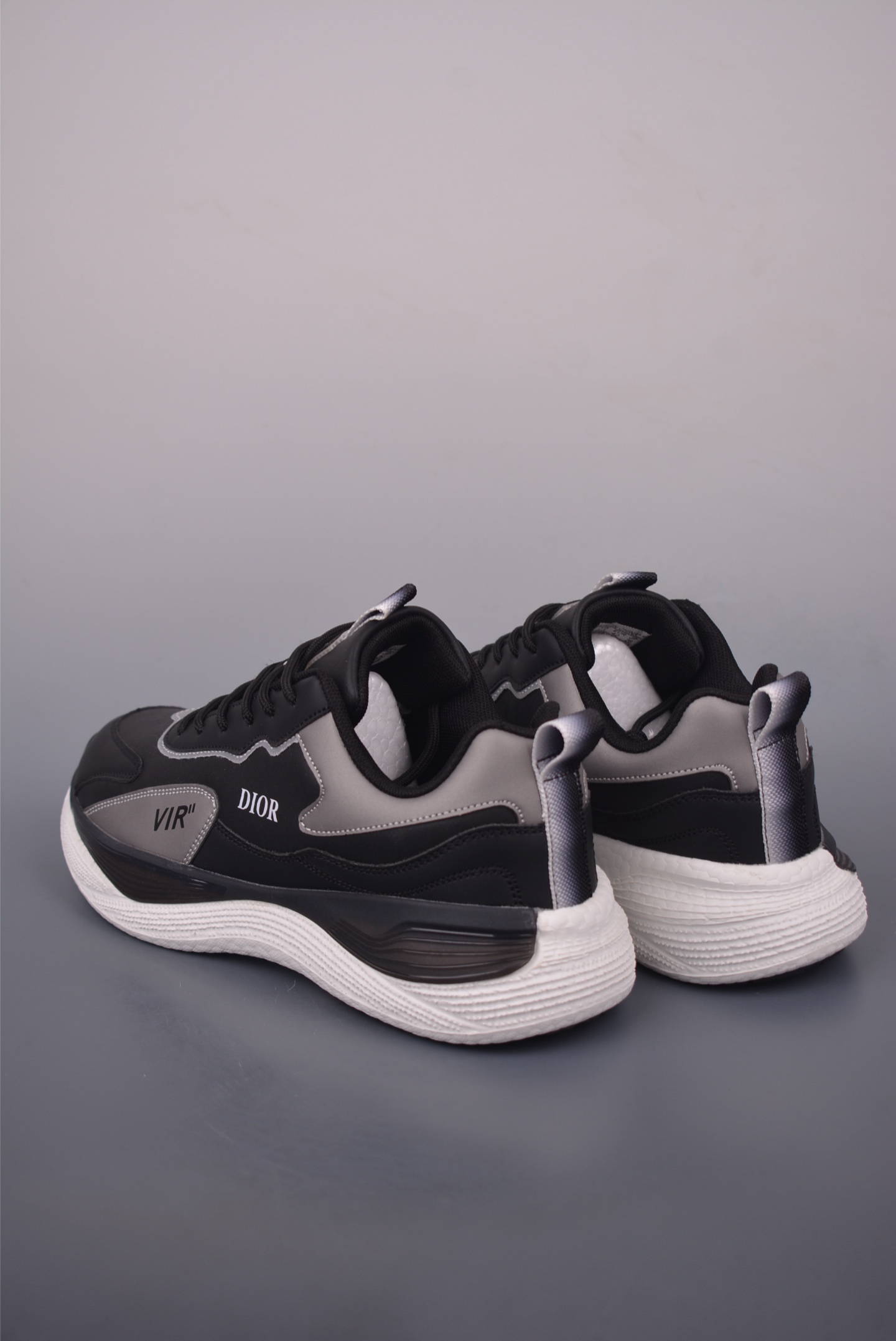 Dior CD1 Low-Top Sneakers with 'Dior' Logo - Casual Athletic Style 2 i1754862535545 3448 0 1