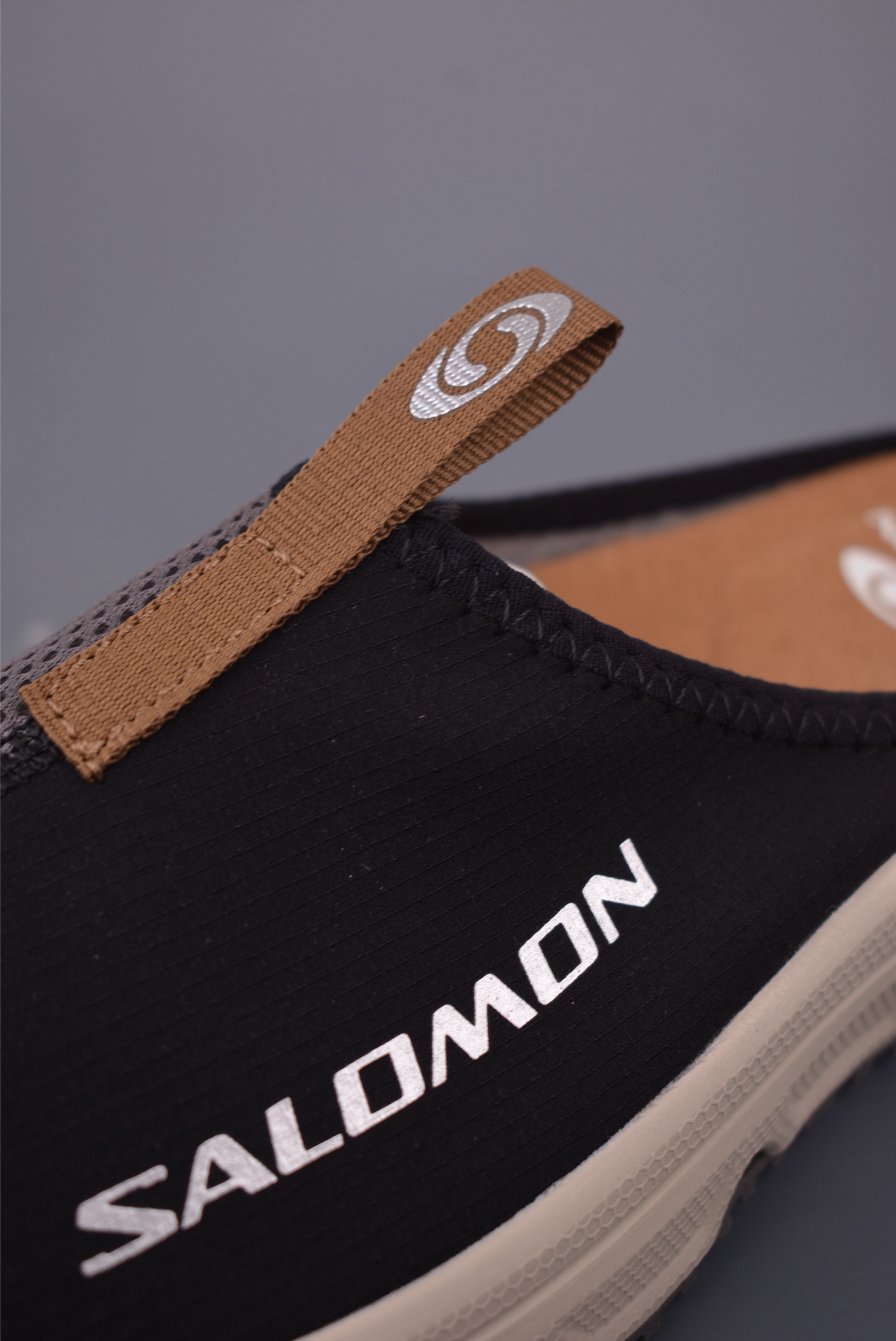 Salomon RX Slide 3.0: Comfortable, Breathable, and Anti-Slip Clog Slippers 8 i1754944301084 2270 0 6