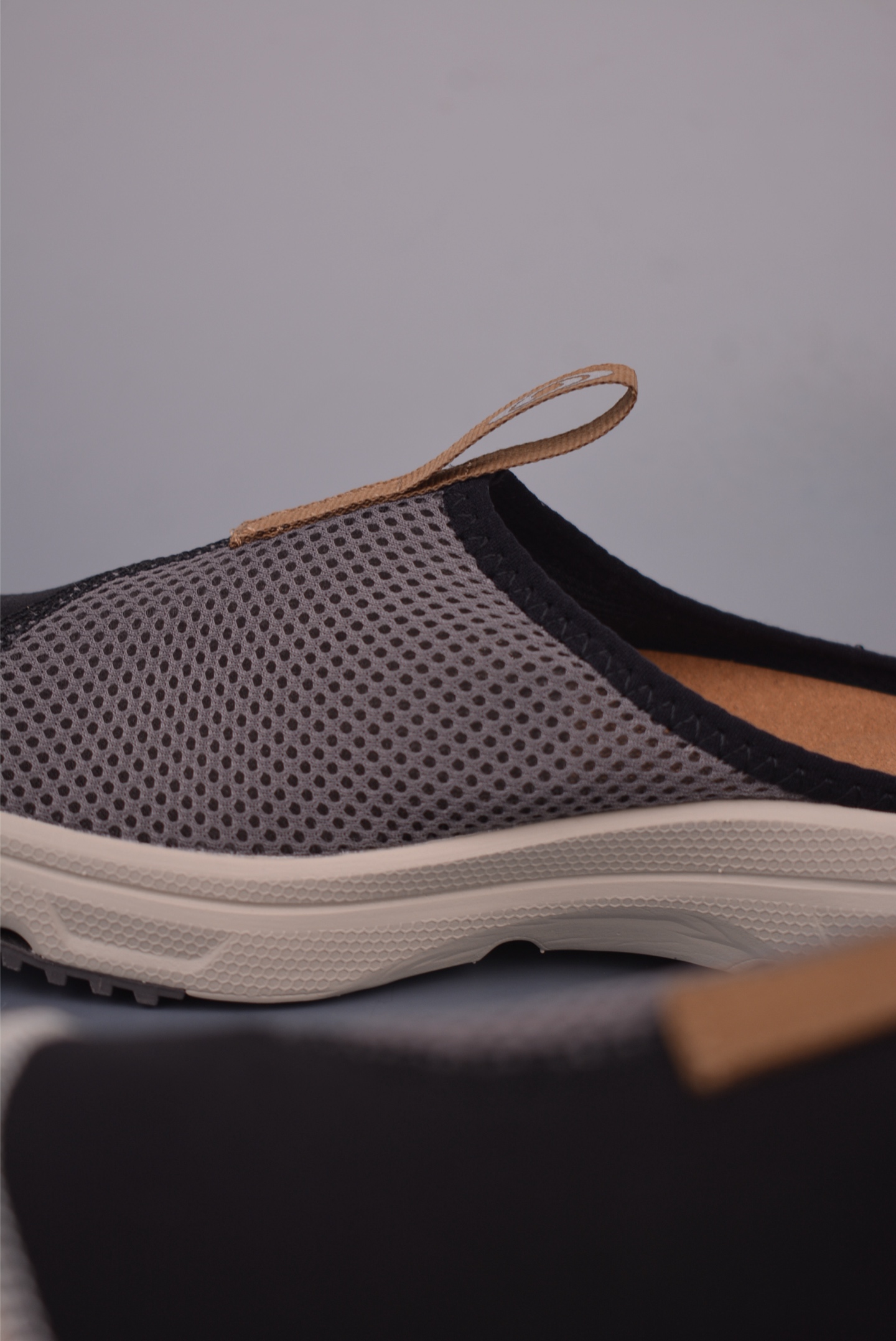 Salomon RX Slide 3.0: Comfortable, Breathable, and Anti-Slip Clog Slippers 9 i1754944301092 6031 0 7