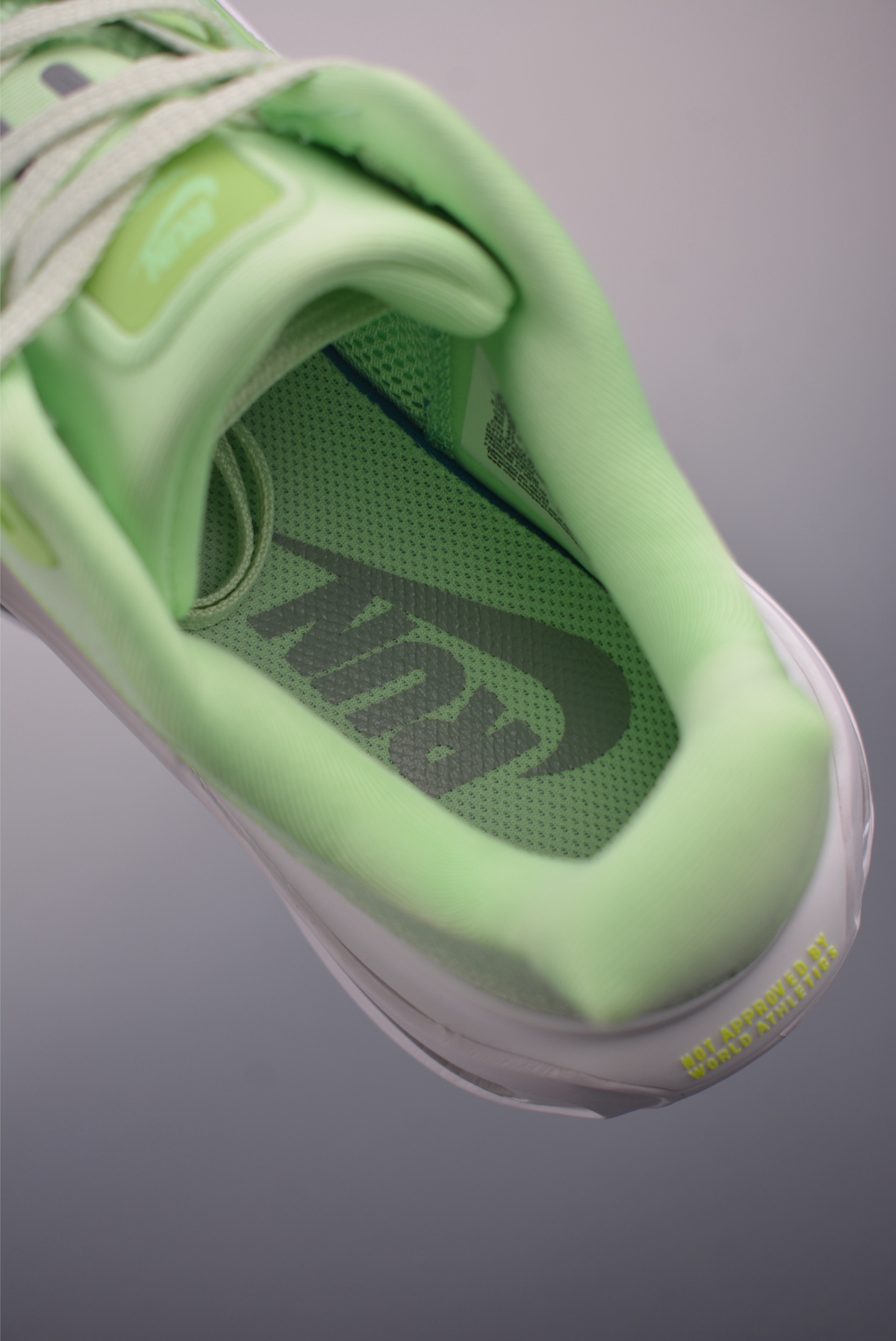 Nike Vomero Premium Air Cushion Running Shoes - Lightweight & Comfortable 9 i1754945291354 3229 0 8