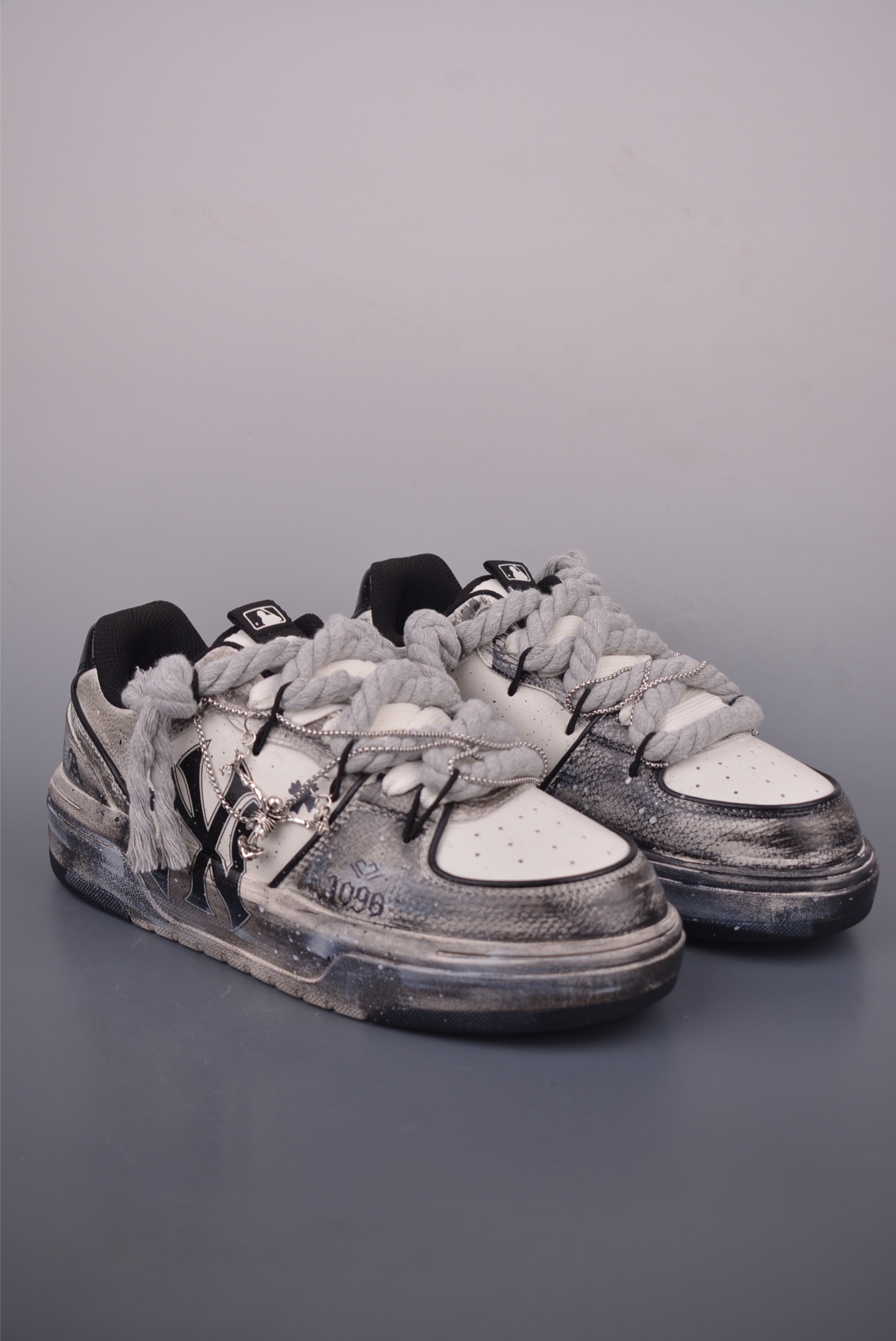 MLB NY Yankees Chunky Sneakers Graffiti Deconstructed Lace-Up Platform Shoes 1 i1754945363488 5762 0 0