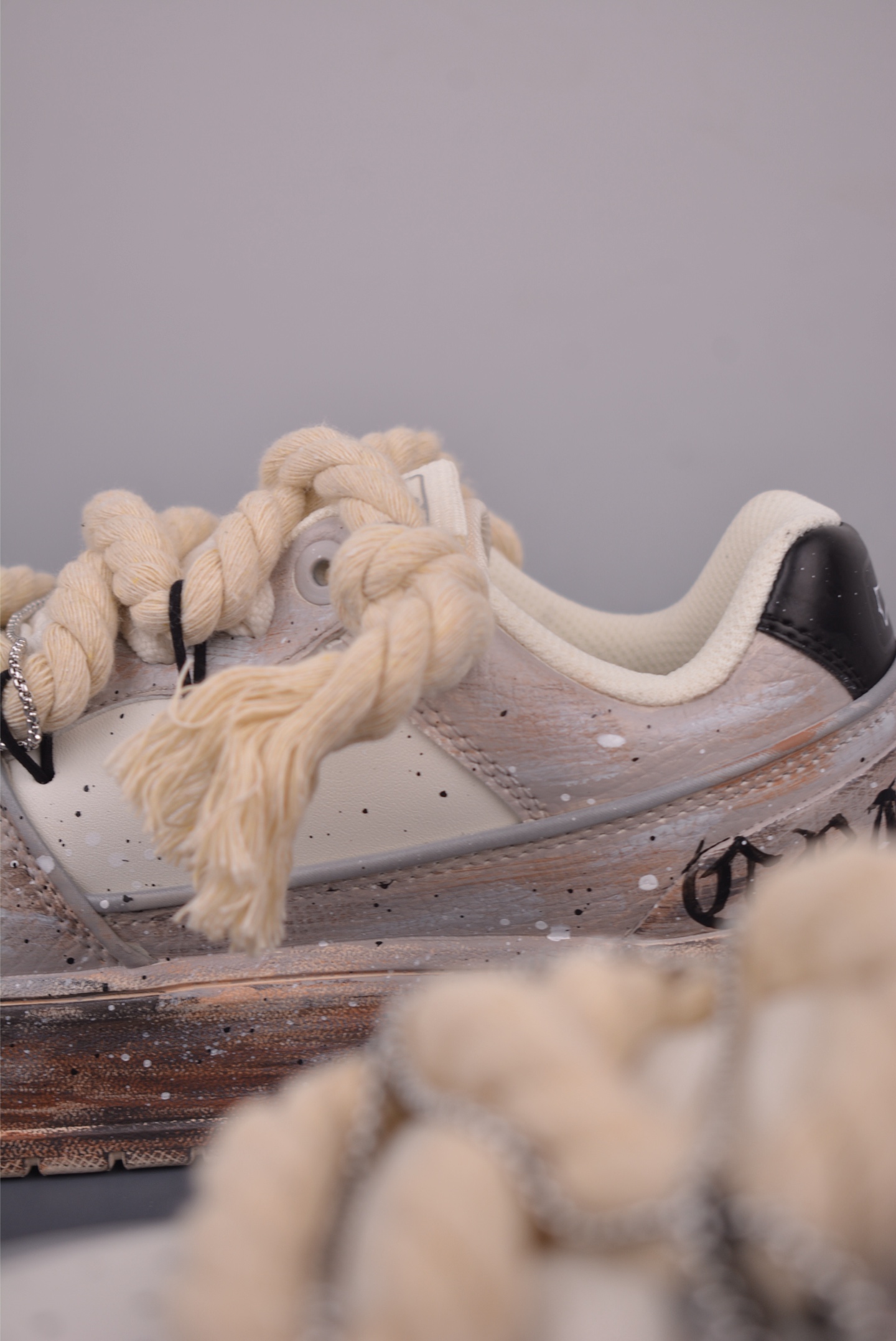 MLB NY Yankees Graffiti Chunky Sneakers: Distressed Lace-Up Platform Shoes 9 i1754945391628 1944 0 7