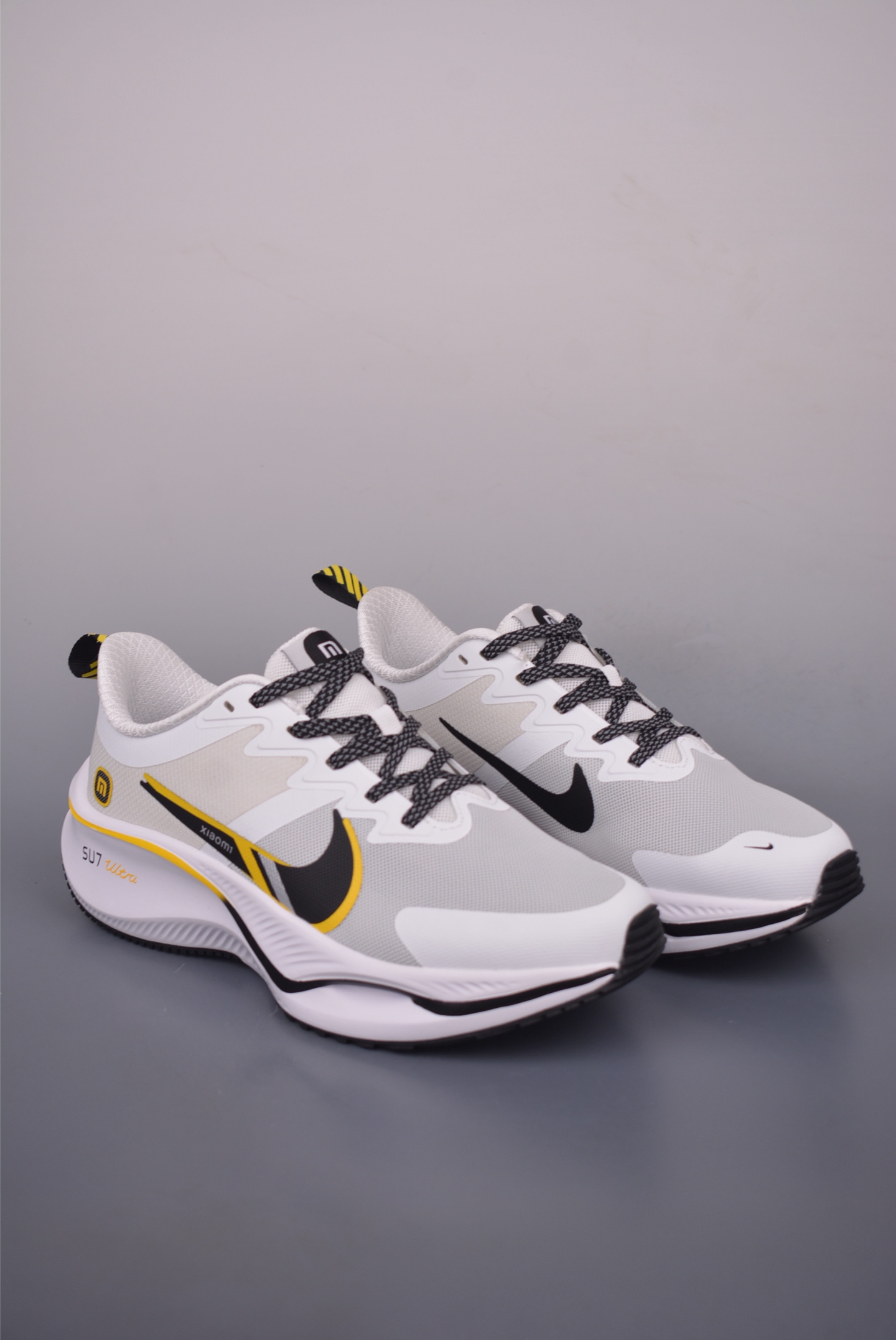 Nike Zoom Plus Supreme Running Shoes - High Quality, Stable and Smooth Ride 1 i1754948014069 7210 0 0