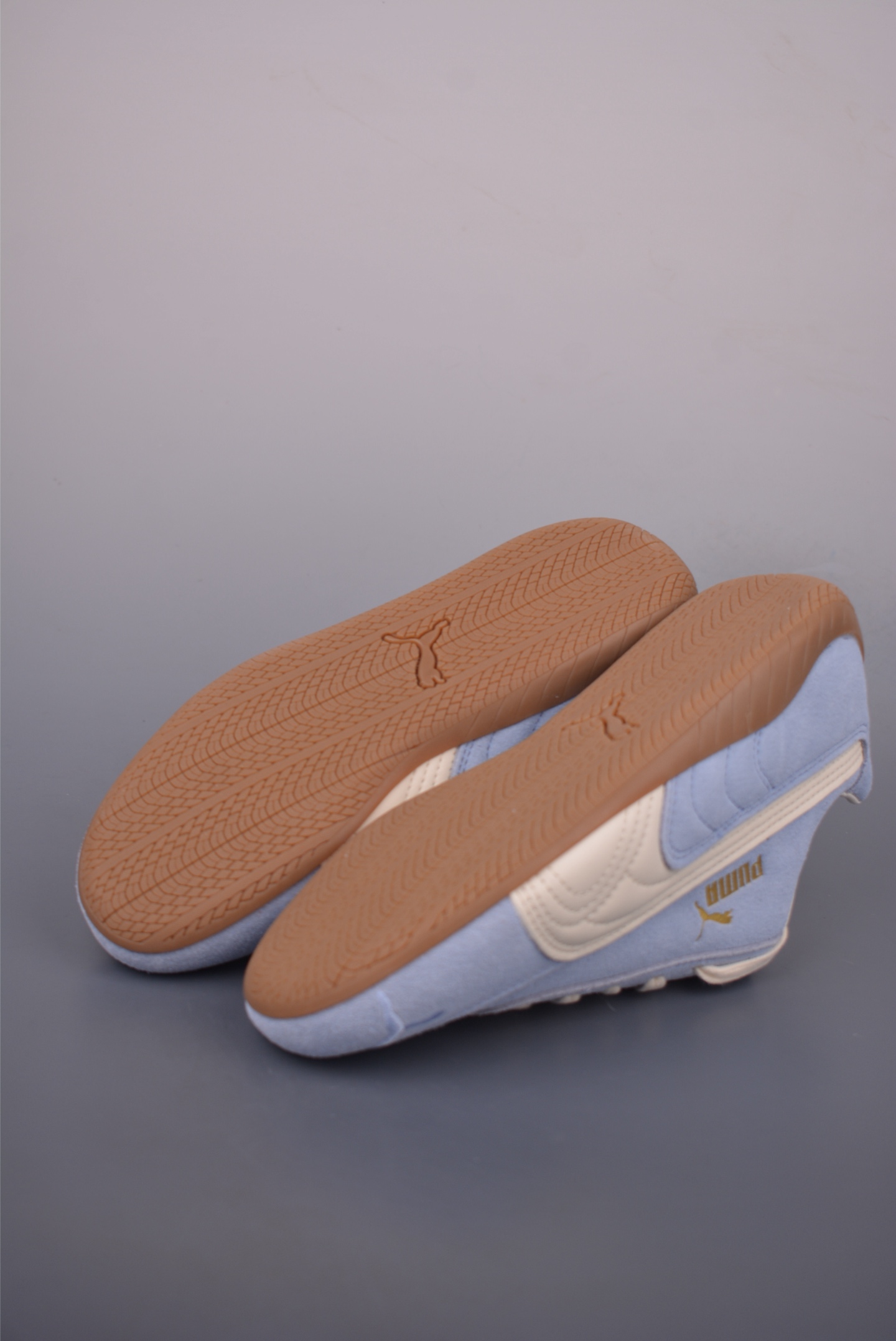 Puma Speedcat OG Sparco: Retro Racing Low-Profile Sneakers in Light Blue 4 i1754950543430 4461 0 2