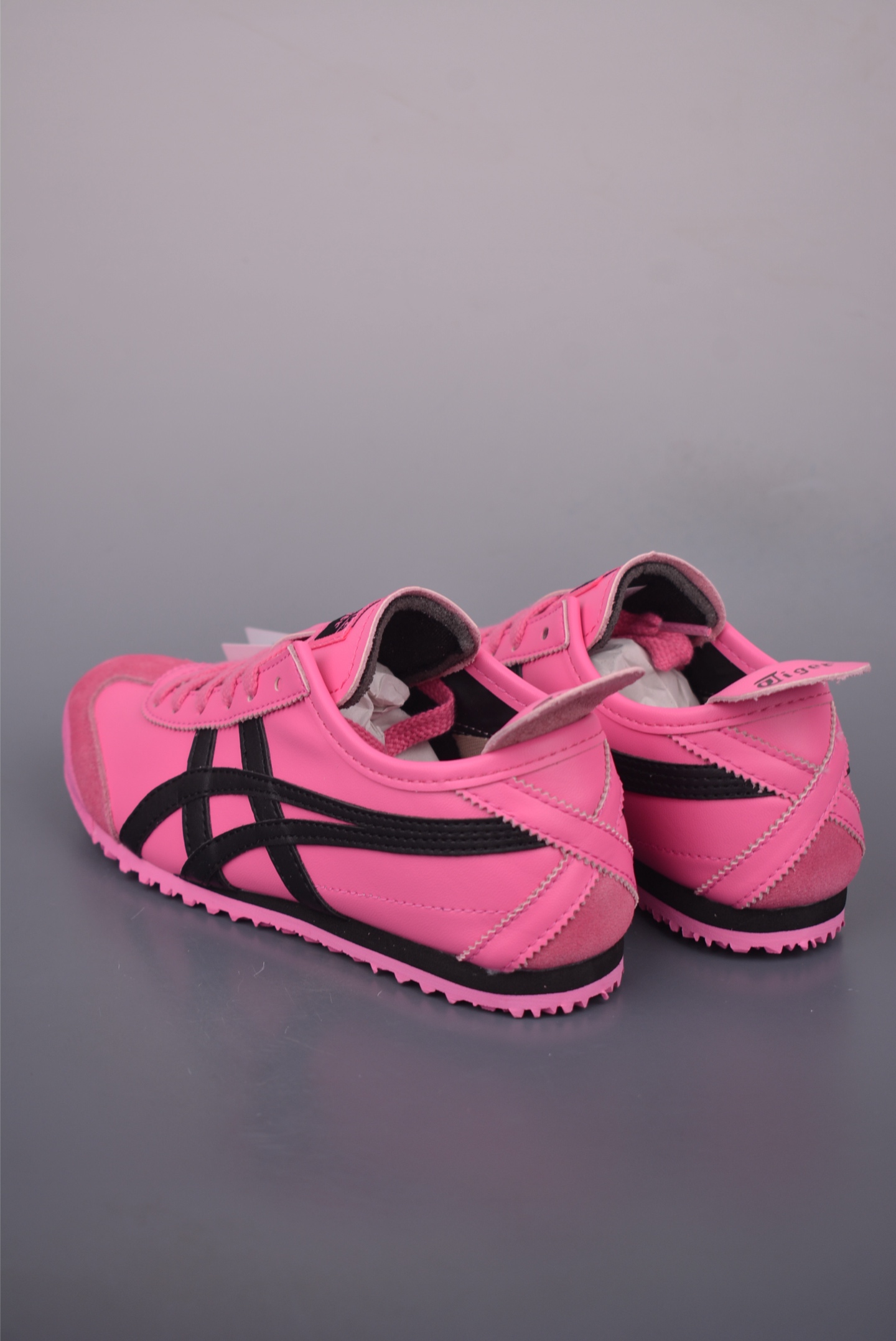 Onitsuka Tiger Mexico 66 Slip-On Shoes - Pink/Black, Sizes 36-41.5 3 i1754950589460 9753 0 1