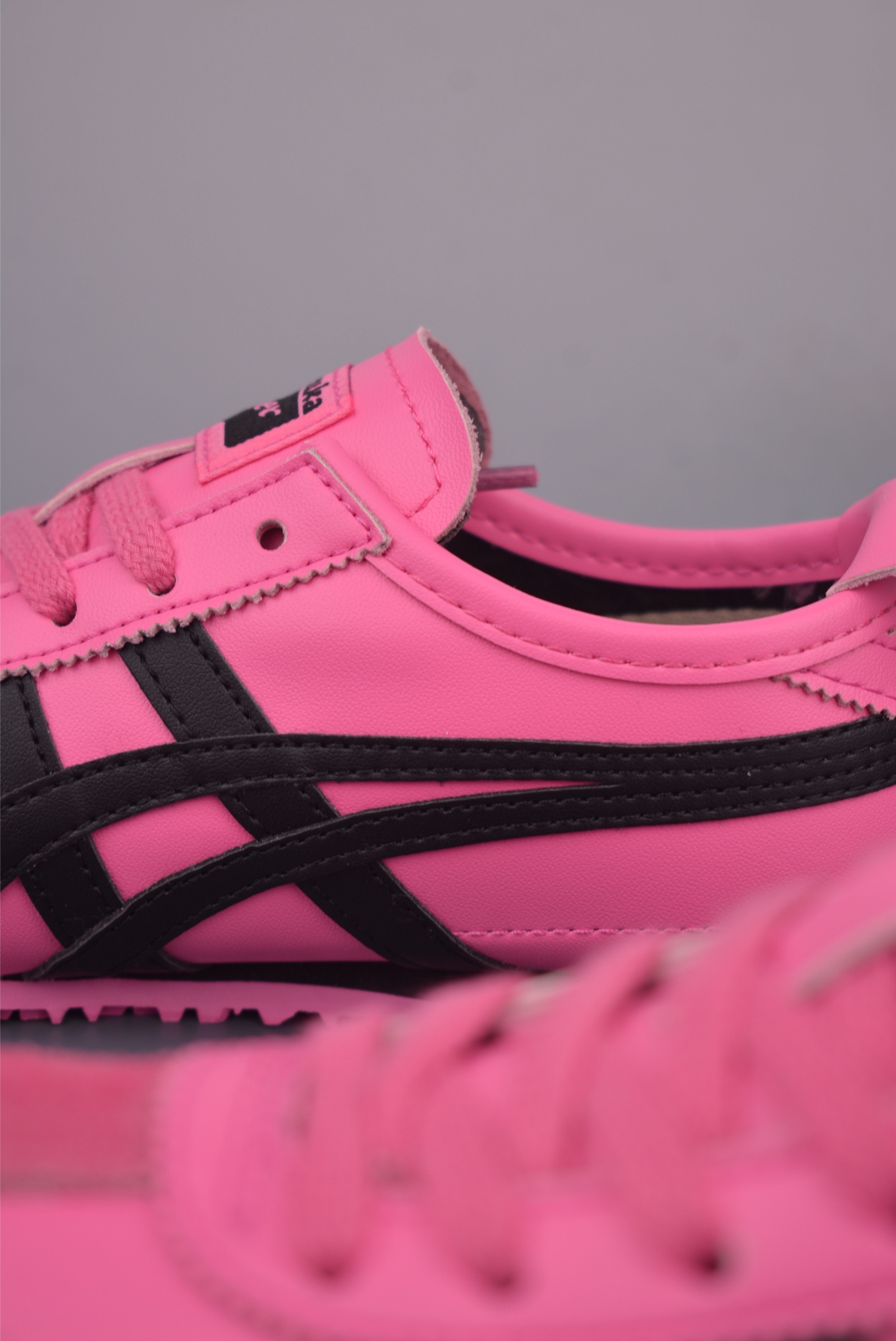 Onitsuka Tiger Mexico 66 Slip-On Shoes - Pink/Black, Sizes 36-41.5 9 i1754950591052 9246 0 7
