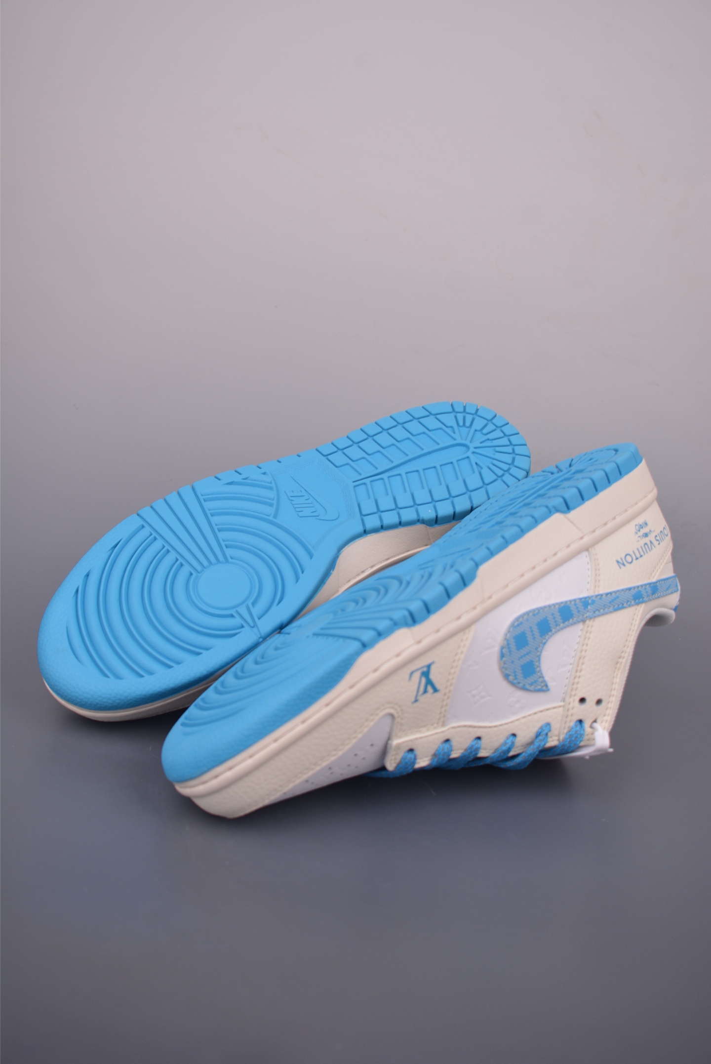 Nike SB Dunk Low Louis Vuitton Collab - Premium Quality & Comfort 4 i1754950811530 4067 0 2