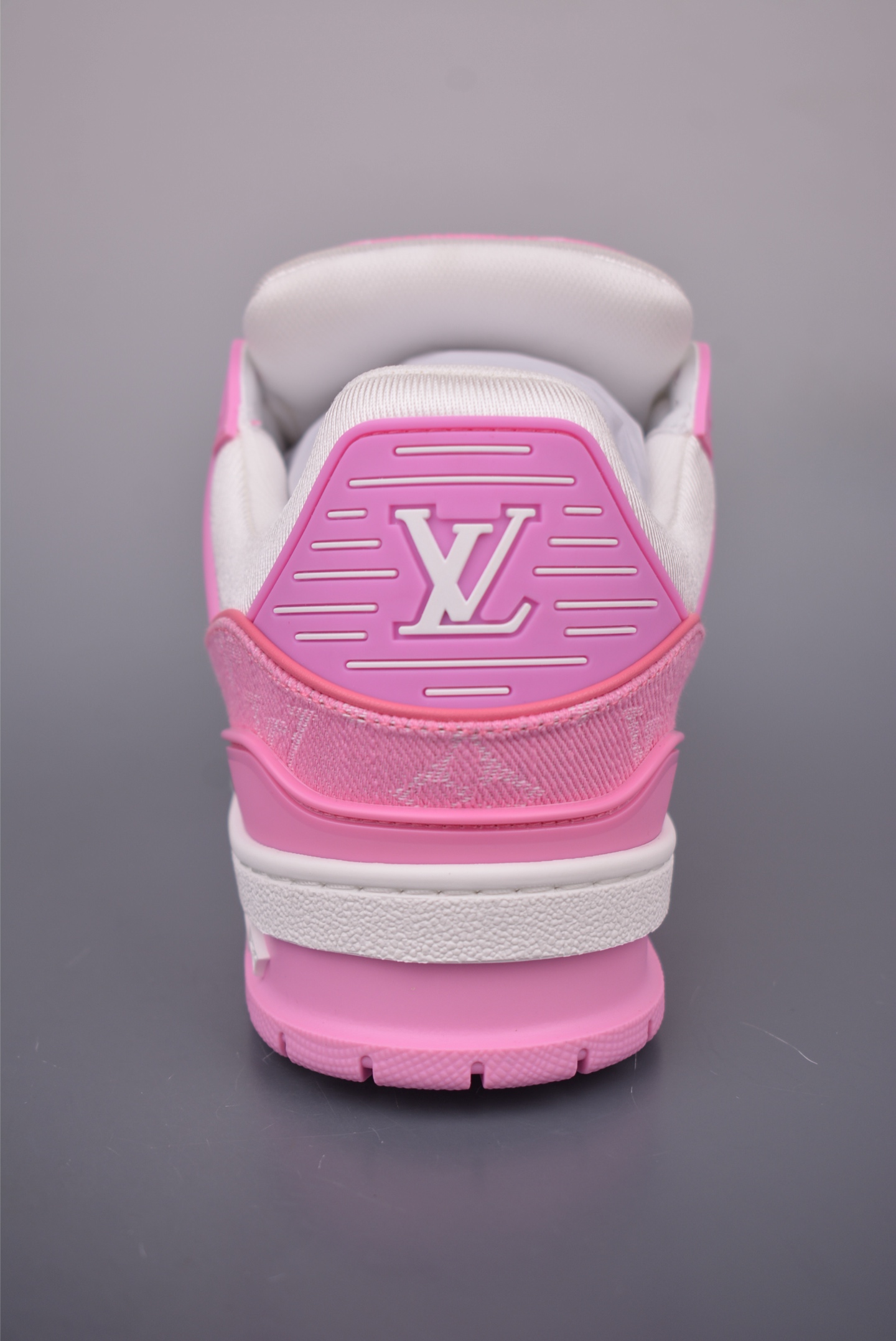 2021s LV Trainer 限定联名 最新配色国内限定无售 3732