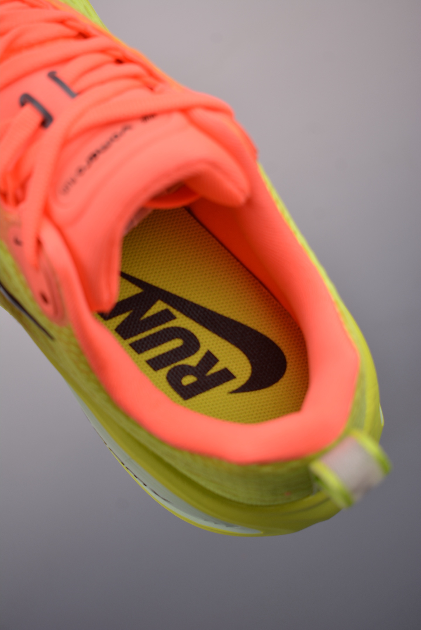 Nike ReactX Pegasus Plus Running Shoes - High-Quality, Responsive Cushioning 10 i1755033805468 250 0 8