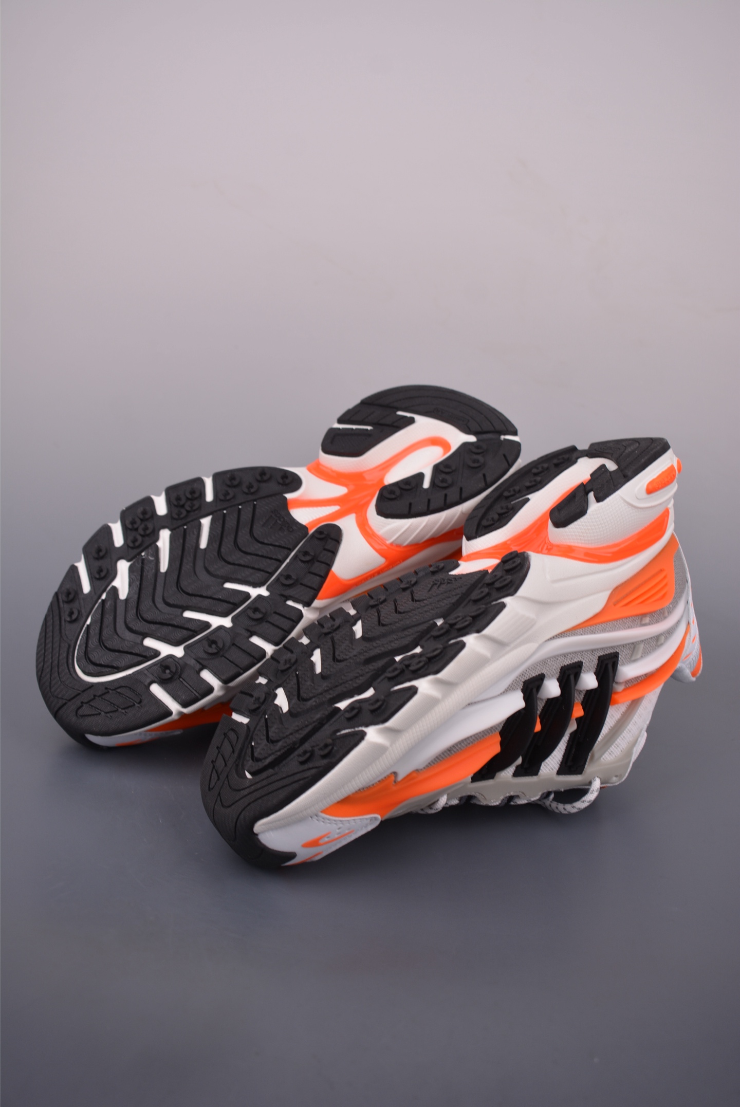 Adidas Adistar Cushion Jellyfish Low-Top Retro Sneakers - Future Tech Style 3 i1755035027163 4283 0 2