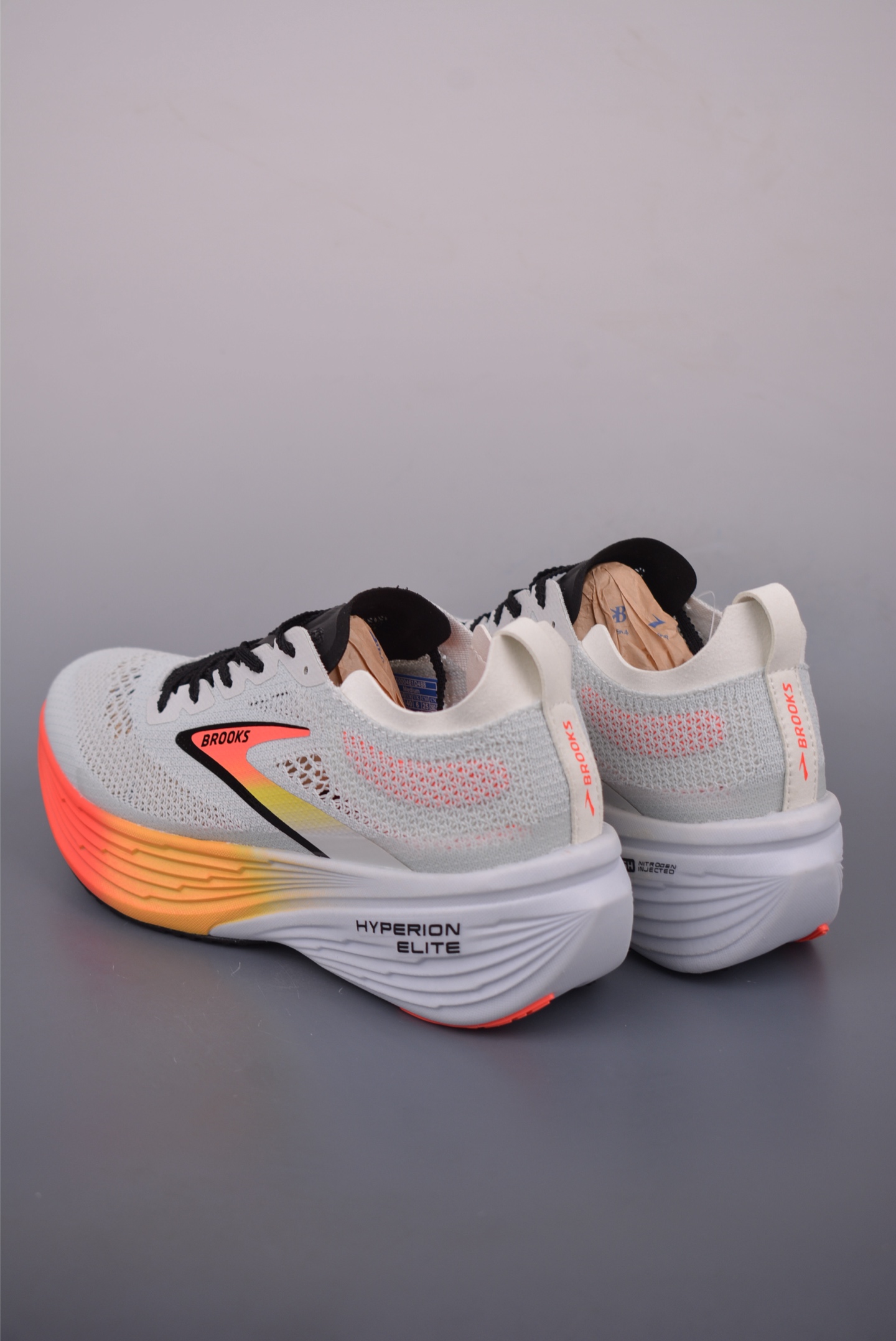 Brooks Hyperion Elite 4: Ultra-Lightweight Running Shoes for Optimal Performance 2 i1755035456305 3719 0 1