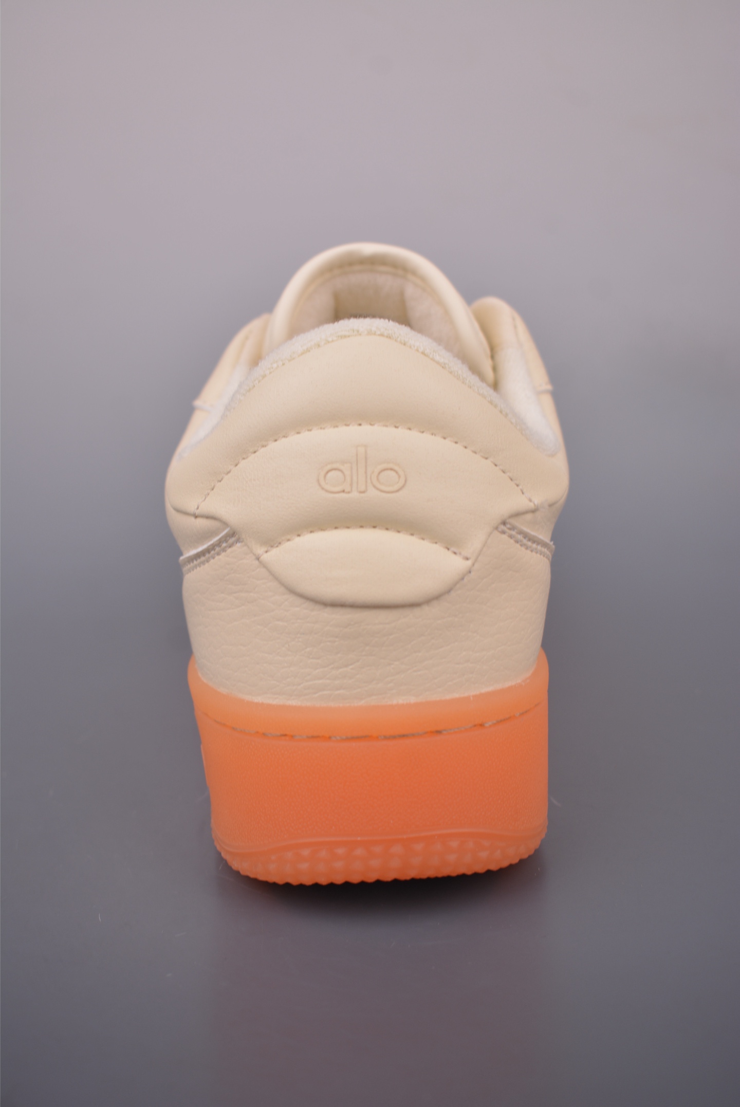 Alo Yoga Recovery Mode Low-Top Sneakers - Comfortable, Durable, and Stylish 5 i1755035530171 483 0 3