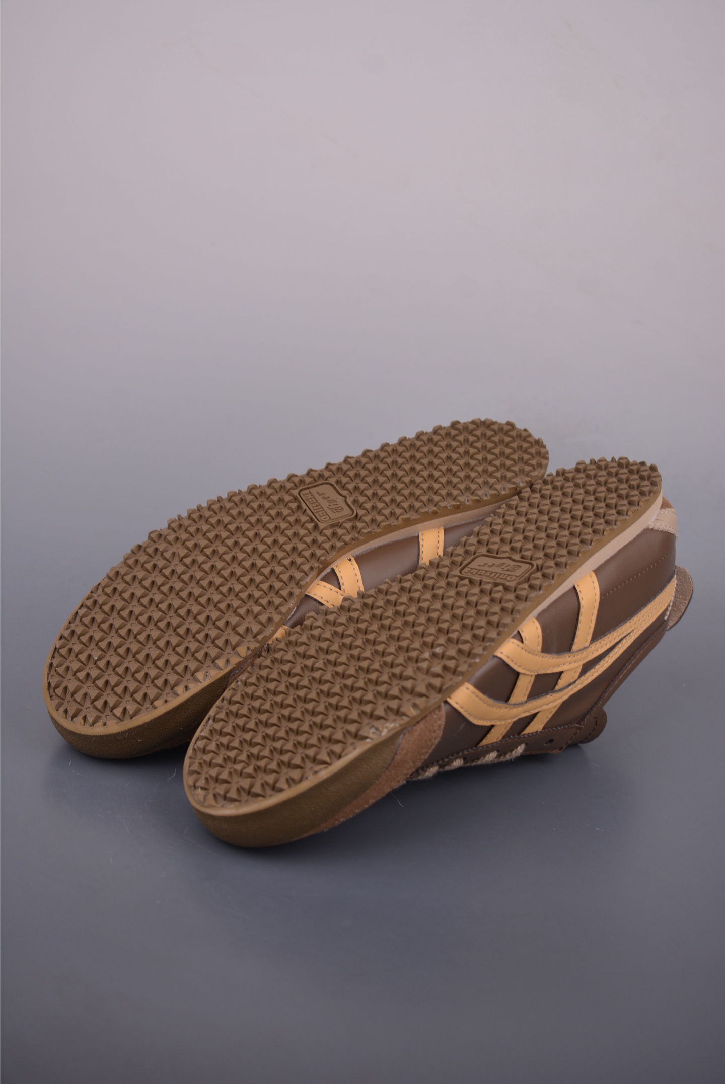 Onitsuka Tiger Mexico 66 Slip-On Shoes - Brown Leather with Suede Accents 4 i1755035632353 7070 0 2