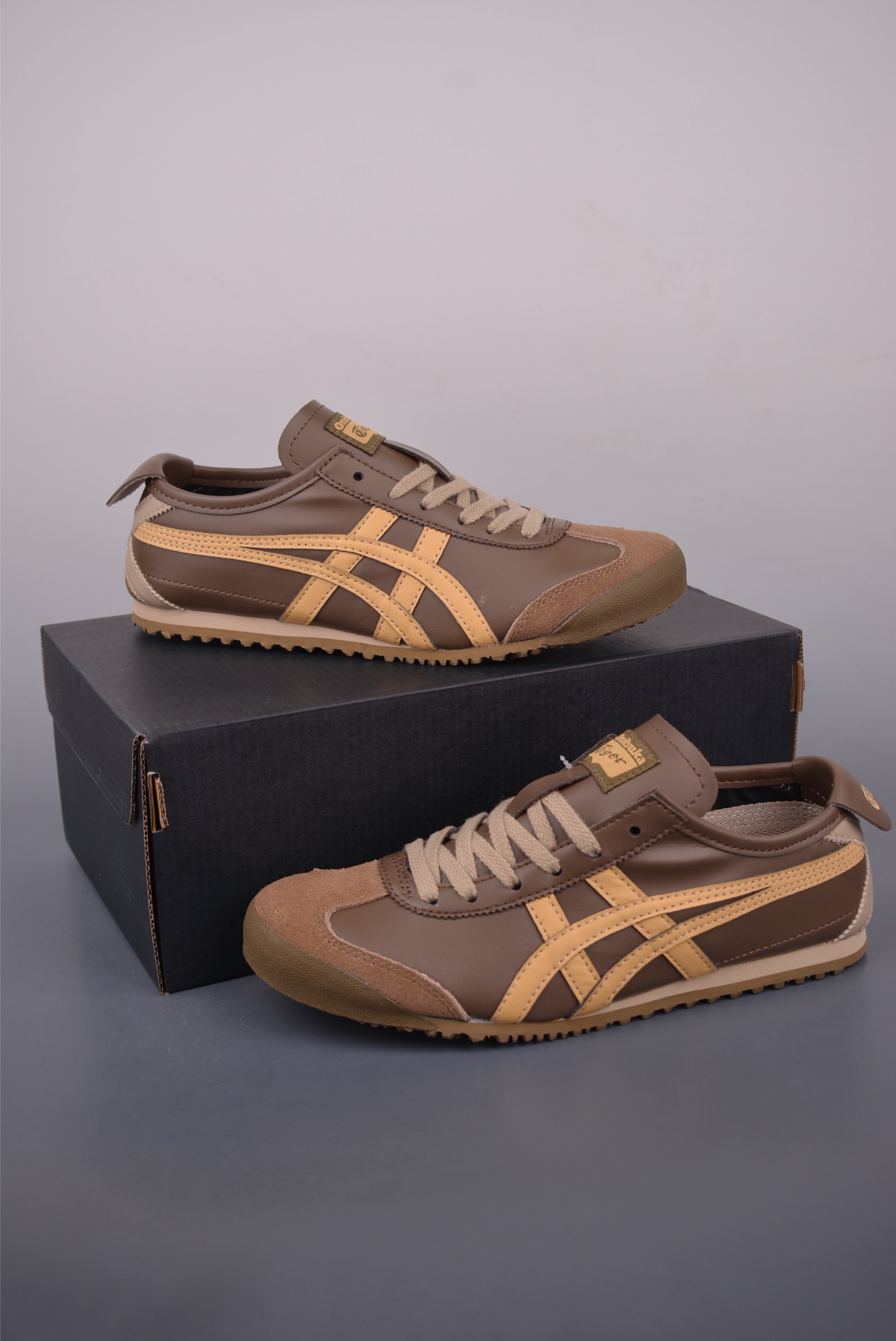 Onitsuka Tiger Mexico 66 Slip-On Shoes - Brown Leather with Suede Accents 6 i1755035632397 8853 0 4