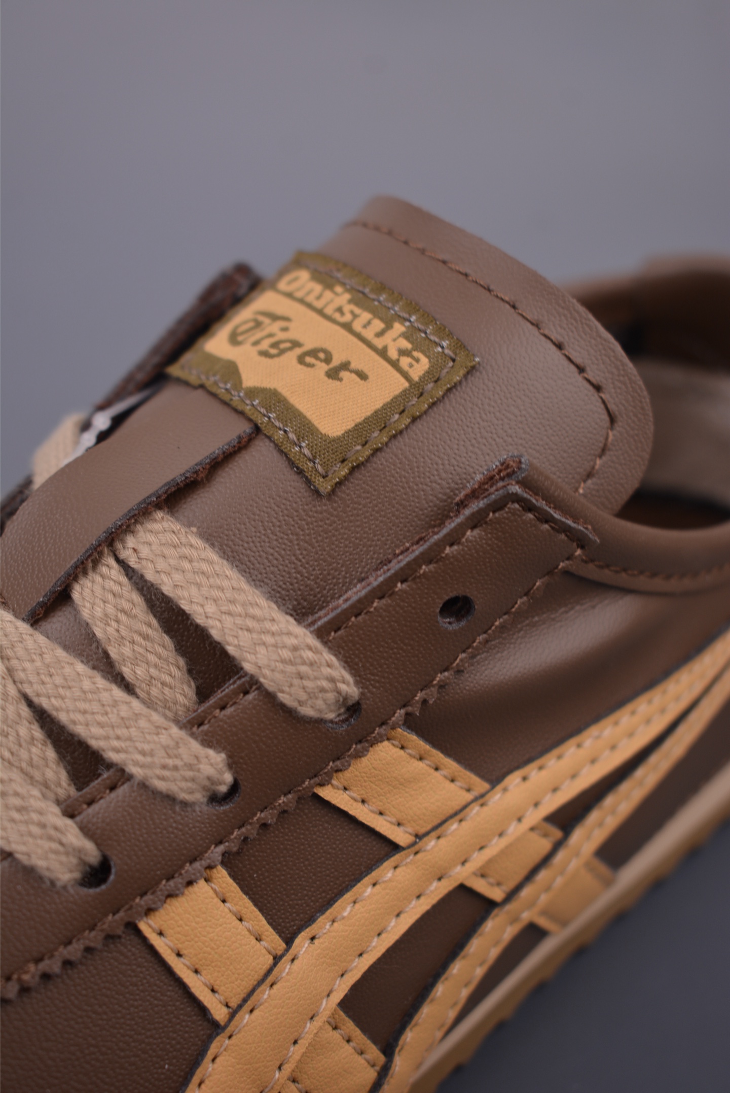 Onitsuka Tiger Mexico 66 Slip-On Shoes - Brown Leather with Suede Accents 8 i1755035634595 6541 0 6