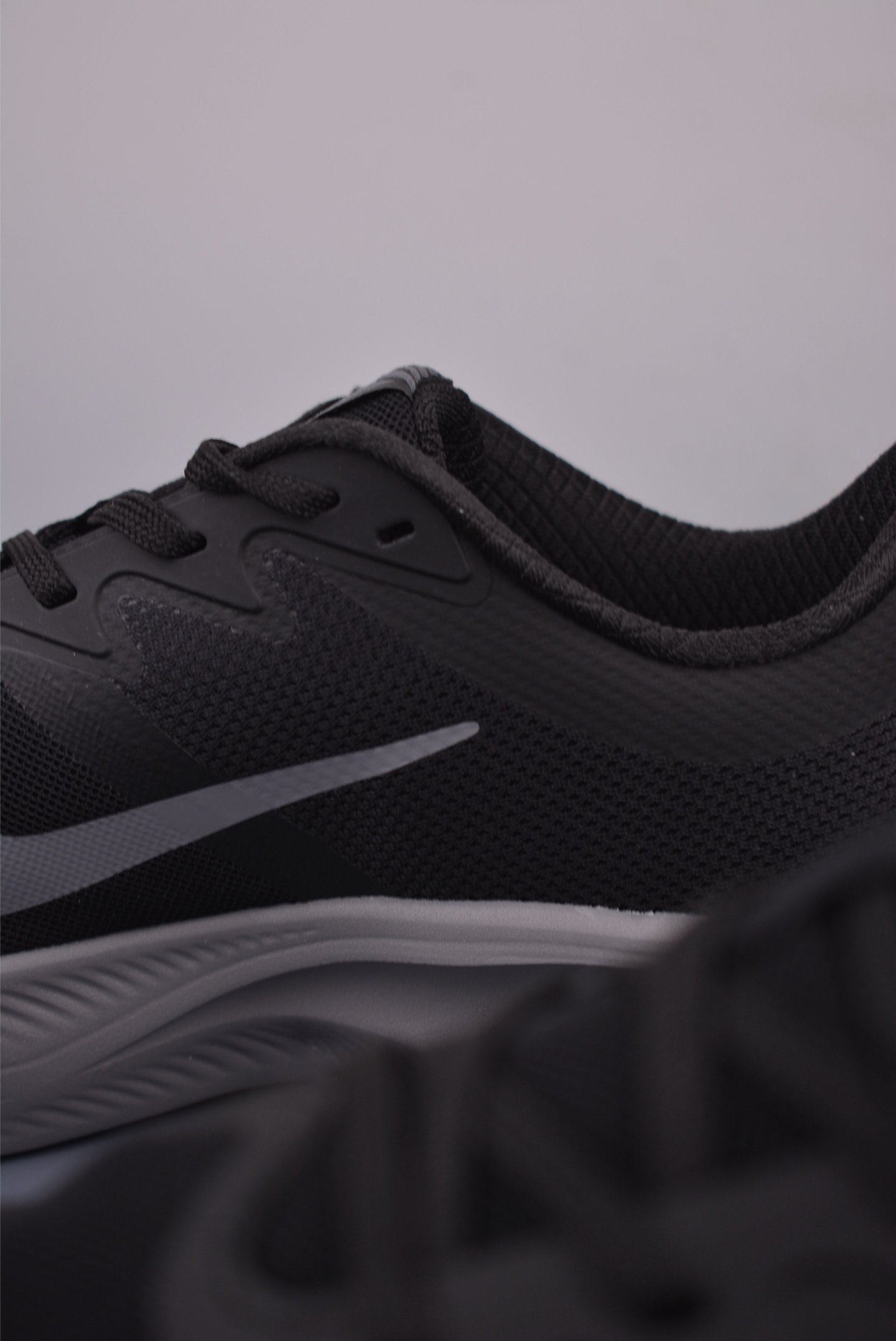 Nike Zoom Plus x Off-White Running Shoes - Supreme Quality & Comfort 9 i1755035676288 3975 0 7