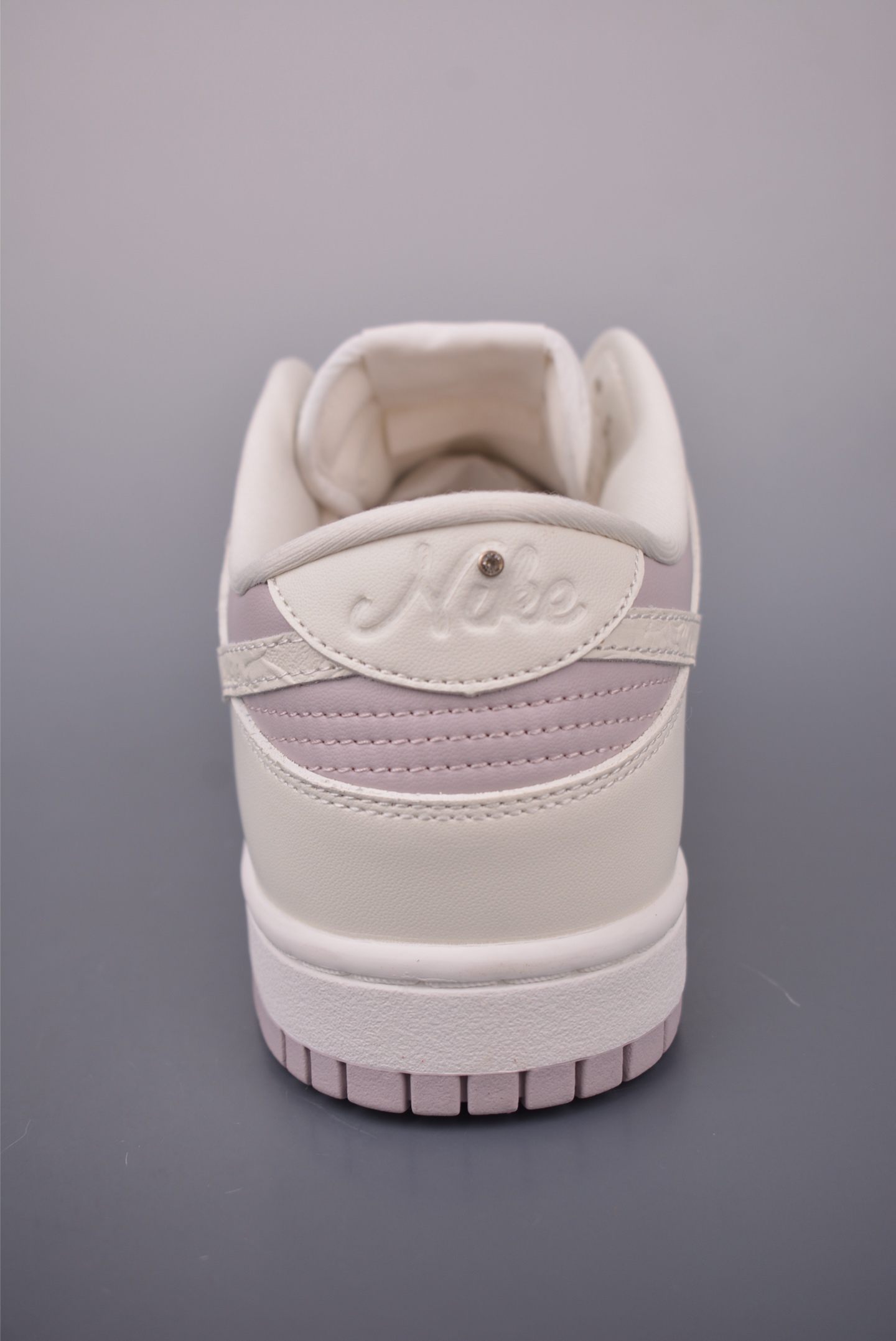 Nike SB Dunk Low Premium Leather Sneakers IH0639, Women's and Men's sizes 4 i1755035825234 3623 0 3