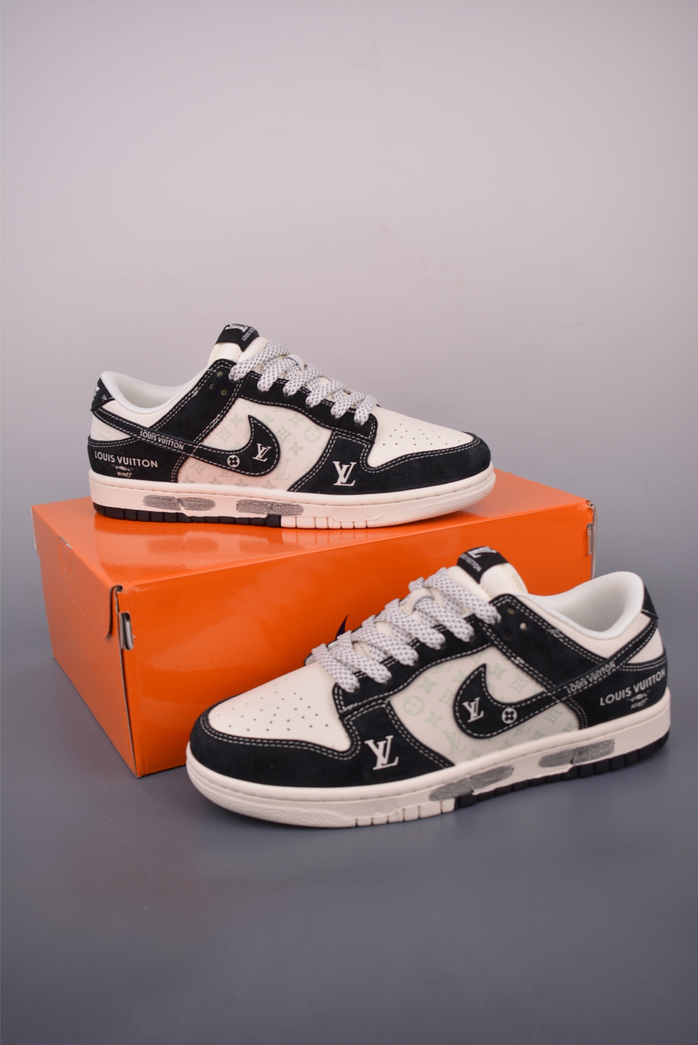 Nike SB Dunk Low Louis Vuitton Collab, Original Top Layer Material 6 i1755036146831 8203 0 4
