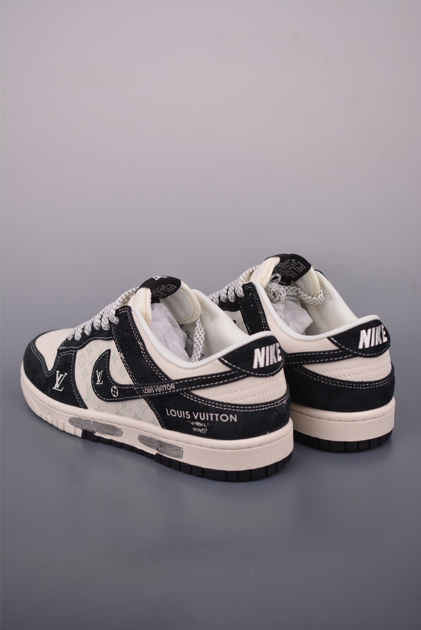 Nike SB Dunk Low Louis Vuitton Collab, Original Top Layer Material 3 i1755036148891 3137 0 1