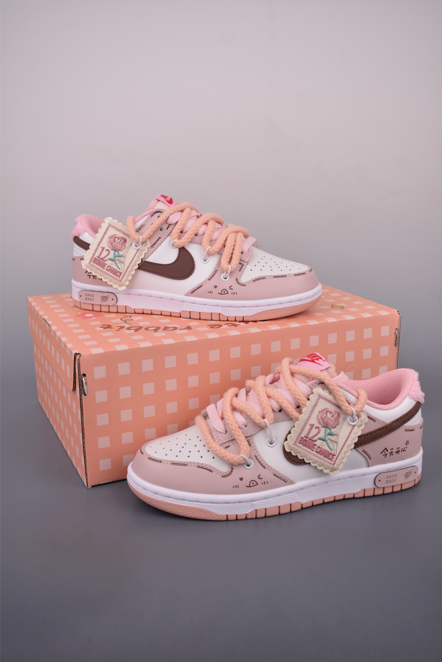 Nike SB Dunk Low Pink Sakura Deconstructed Lace-Up Sneakers - Premium Quality 6 i1755036304864 6632 0 4