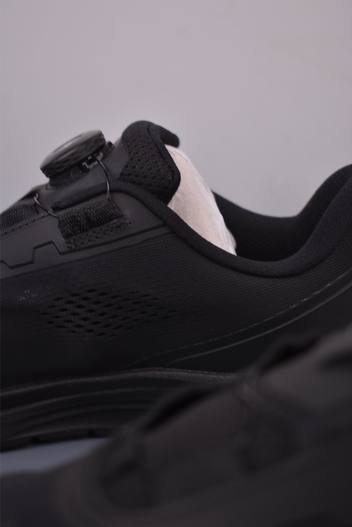 Descente BOA DUAL IS Men's Waterproof Trail Running Shoes - Black 9 i1755039118785 2405 0 7
