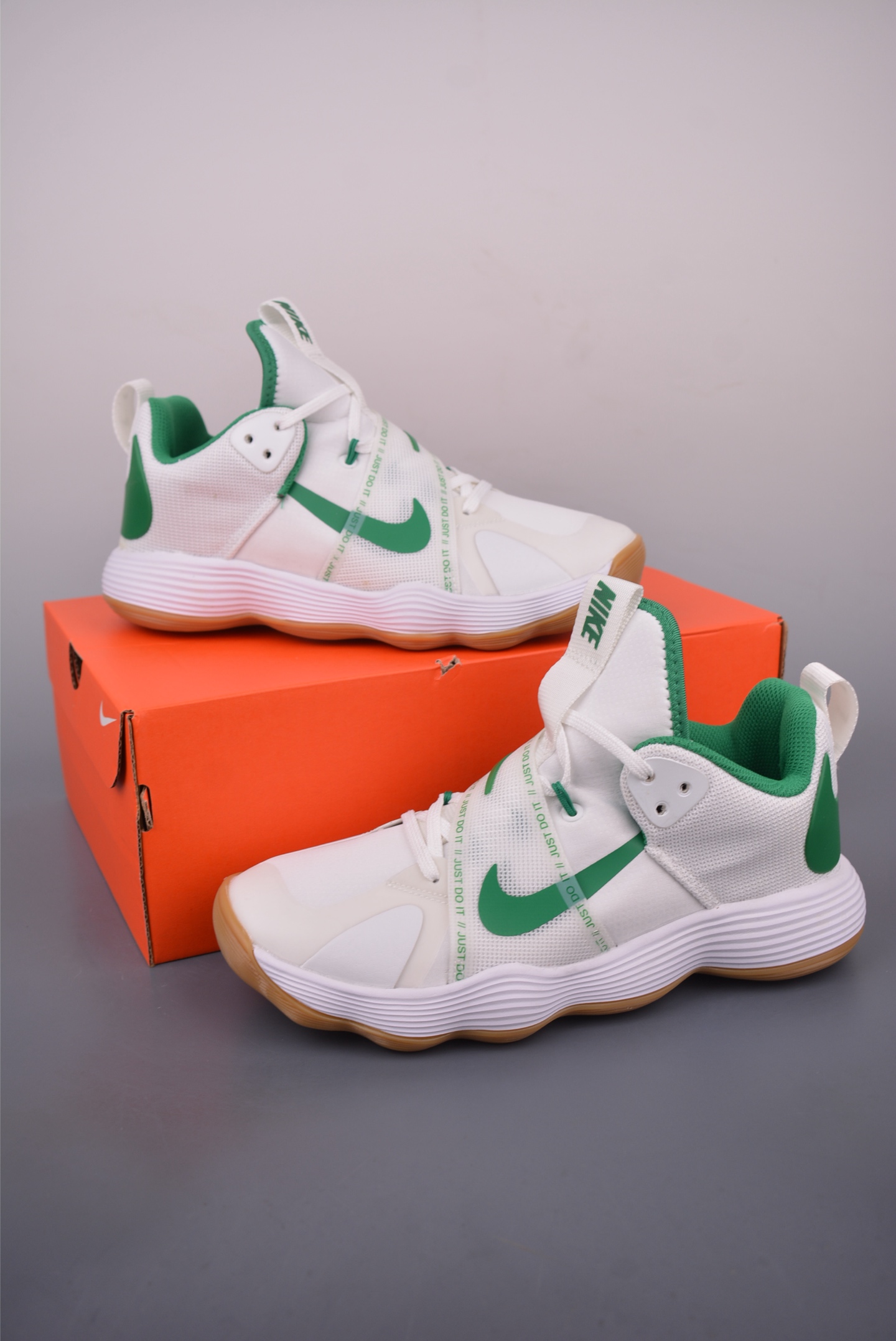 Nike React HyperSet SE Lightweight Training Shoes - Indoor Court Performance 4 i1755039528125 7391 0 3