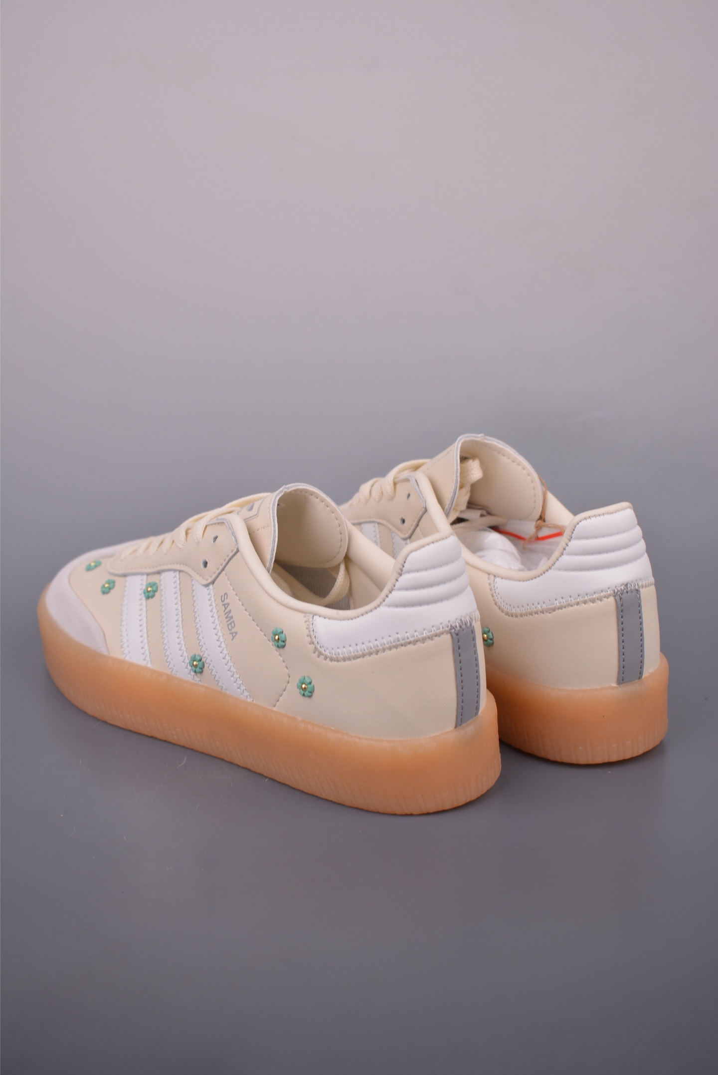 Adidas Samba Valentine's Day Cream White Floral Platform Sneakers Casual 3 i1755116574419 6695 0 1