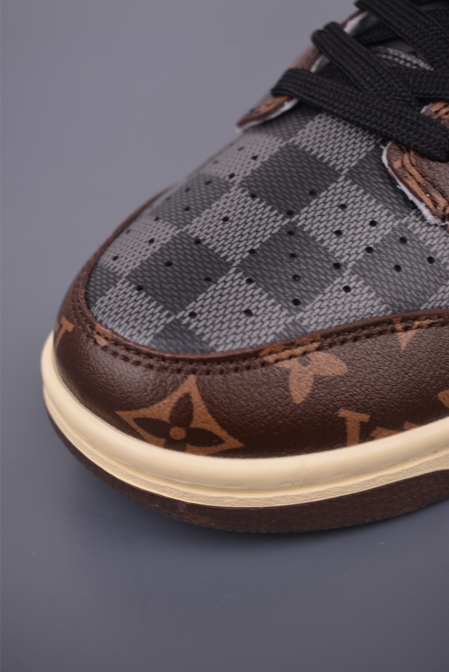 Nike SB Dunk Low Louis Vuitton Sneakers Premium Quality Designer Shoes 7 i1755124061979 880 0 5
