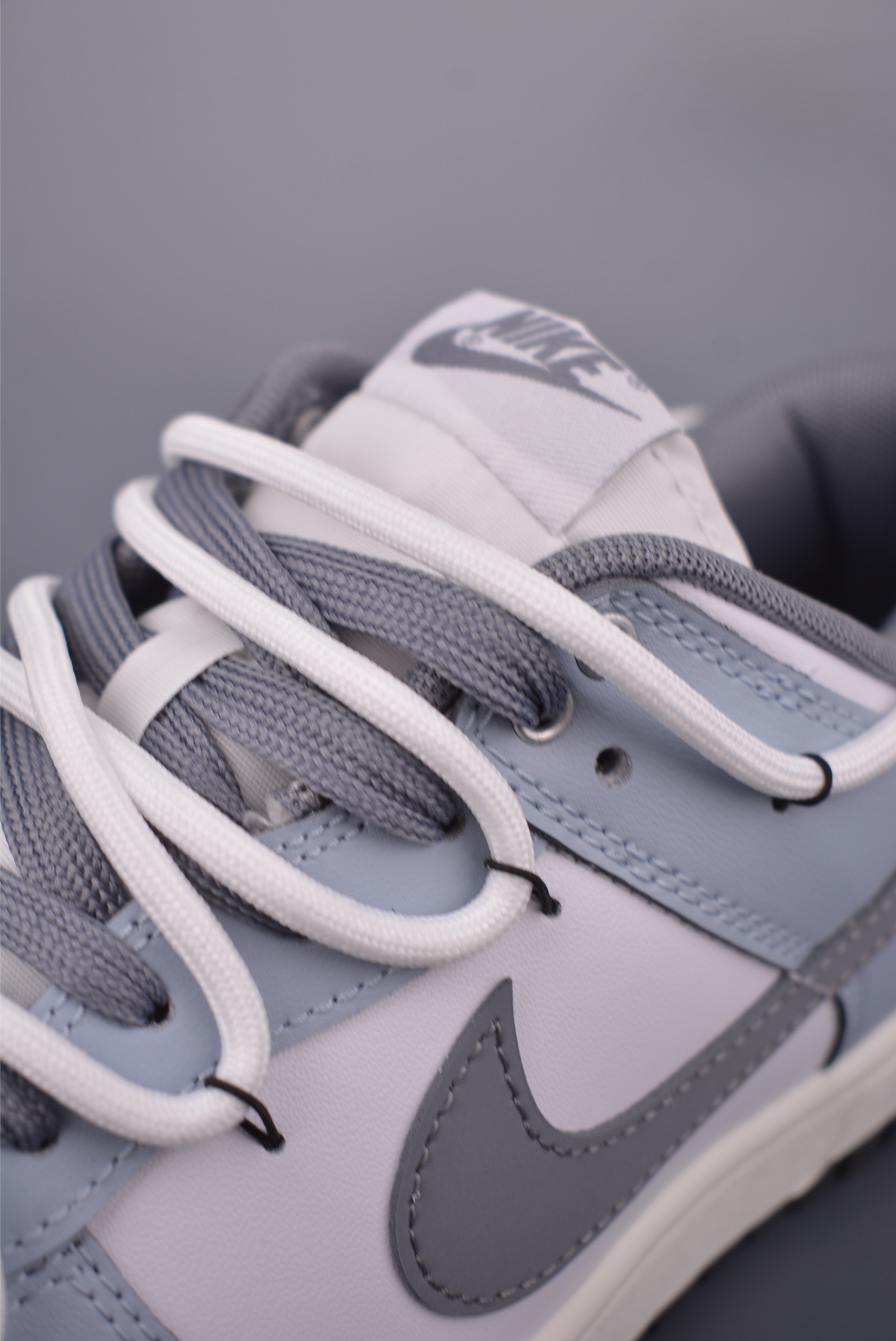 Nike SB Dunk Low Gray White Deconstructed Lace-Up Sneakers - Premium Quality 7 i1755124224350 7180 0 6