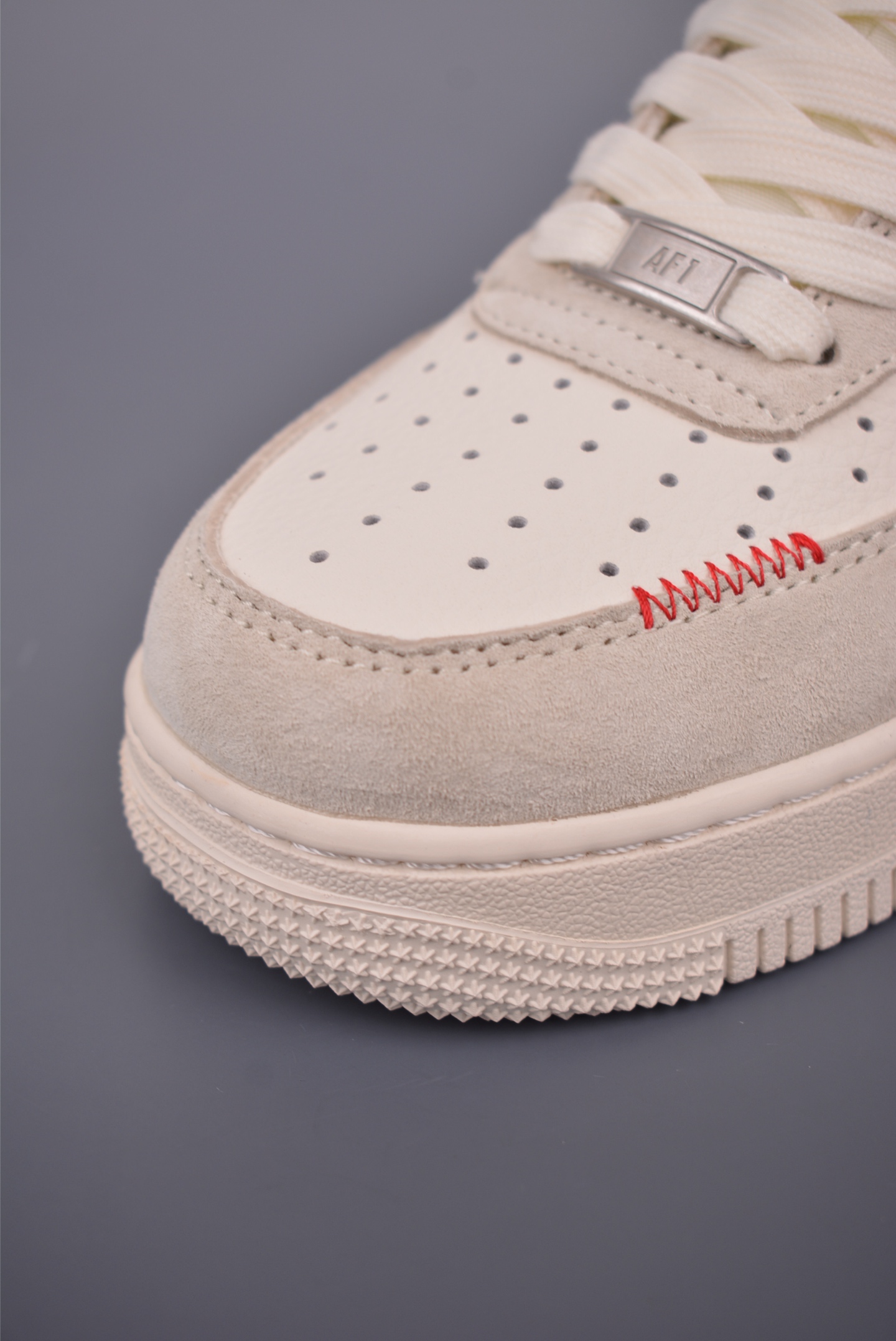 Nike Air Force 1 Low Louis Vuitton Custom Sneakers - Limited Edition 7 i1755124867302 4577 0 5