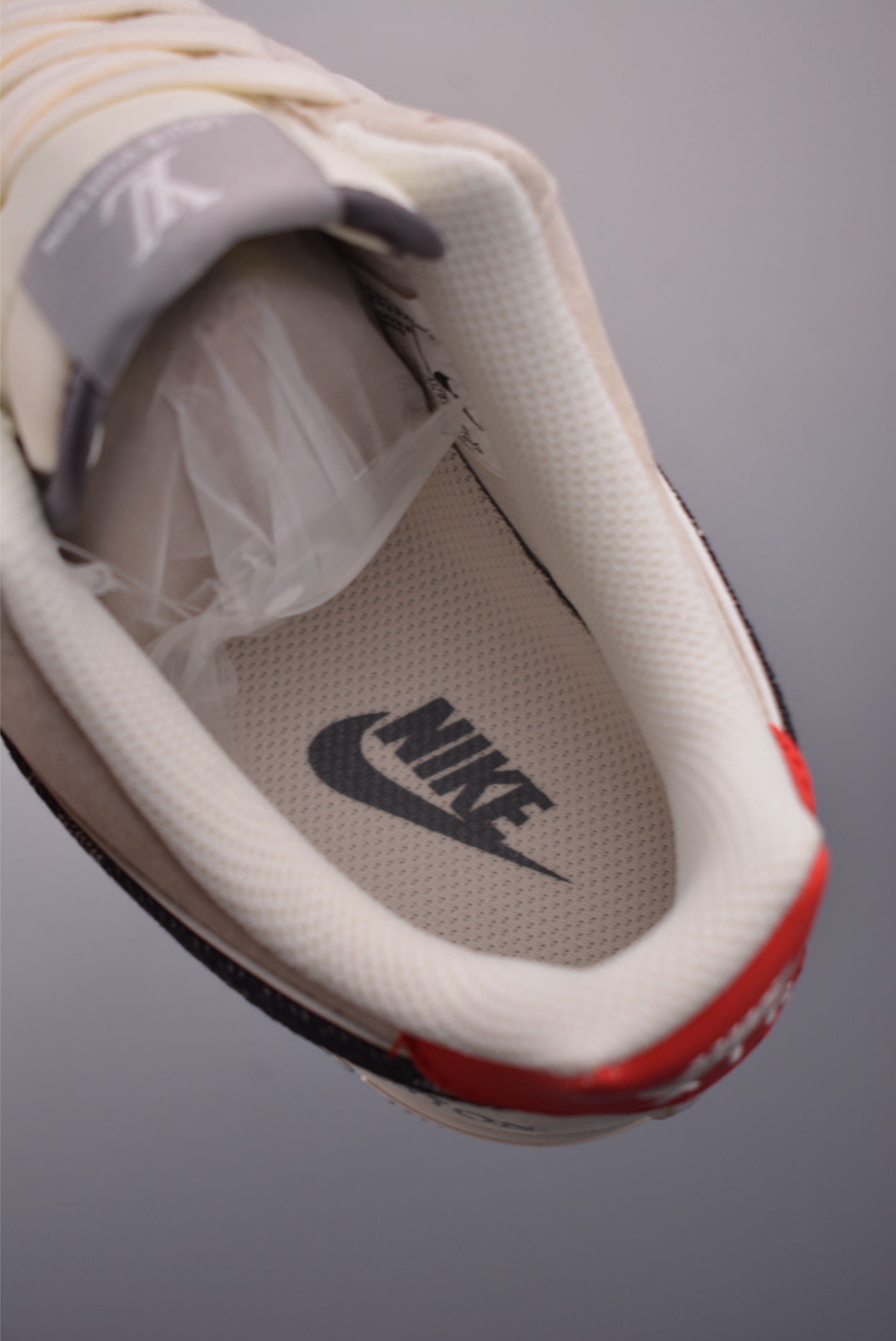 Nike Air Force 1 Low Louis Vuitton Custom Sneakers - Limited Edition 10 i1755124869379 4875 0 8