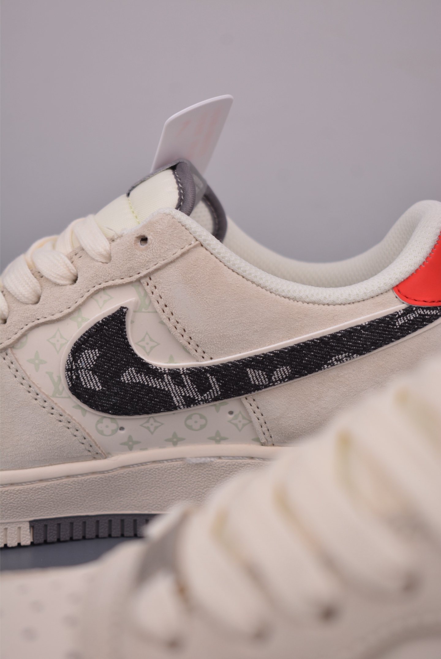 Nike Air Force 1 Low Louis Vuitton Custom Sneakers - Limited Edition 9 i1755124869389 6951 0 7