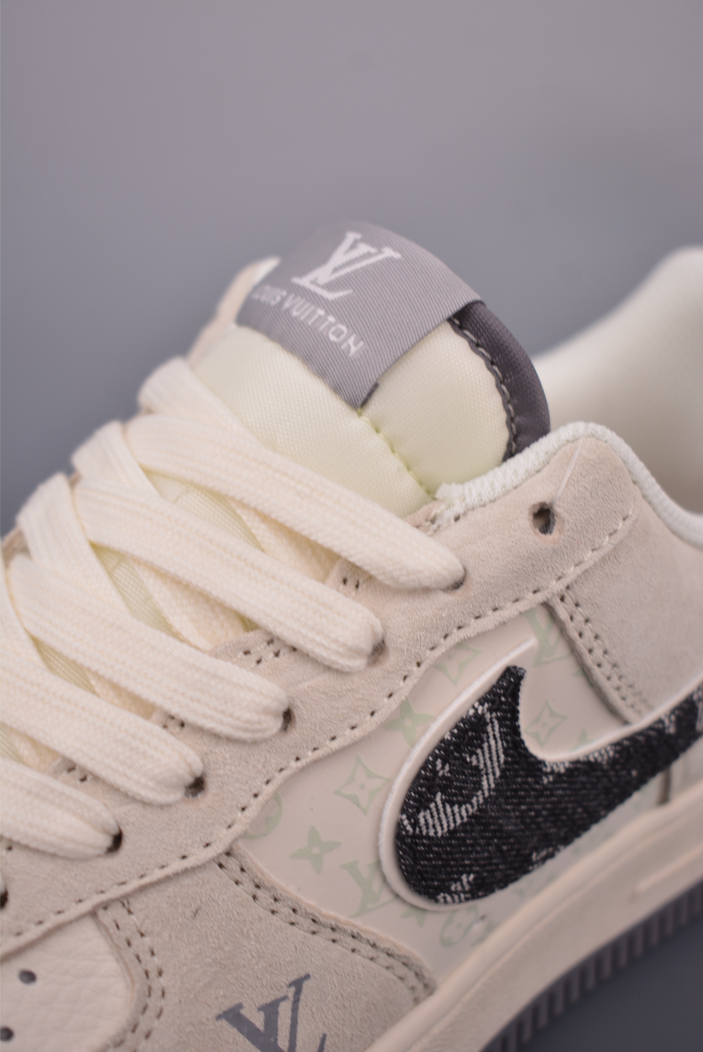 Nike Air Force 1 Low Louis Vuitton Custom Sneakers - Limited Edition 8 i1755124869432 8569 0 6